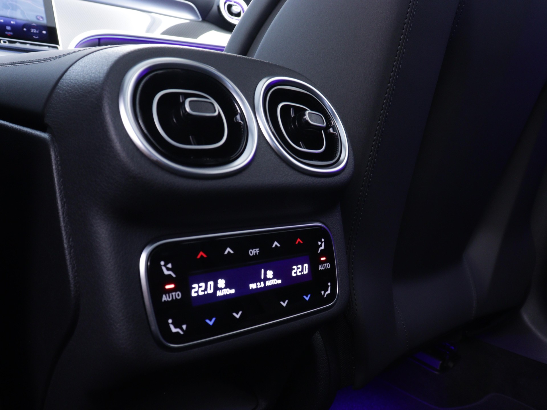 MERCEDES-BENZ GLC 53 AMG 4matic+-image-8