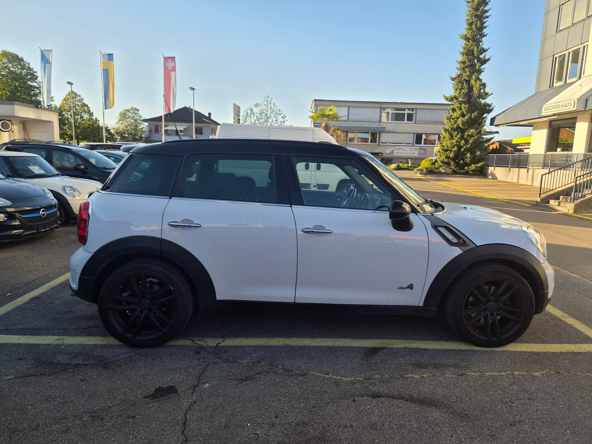 MINI Countryman Cooper S ALL4 Steptronic-image-8