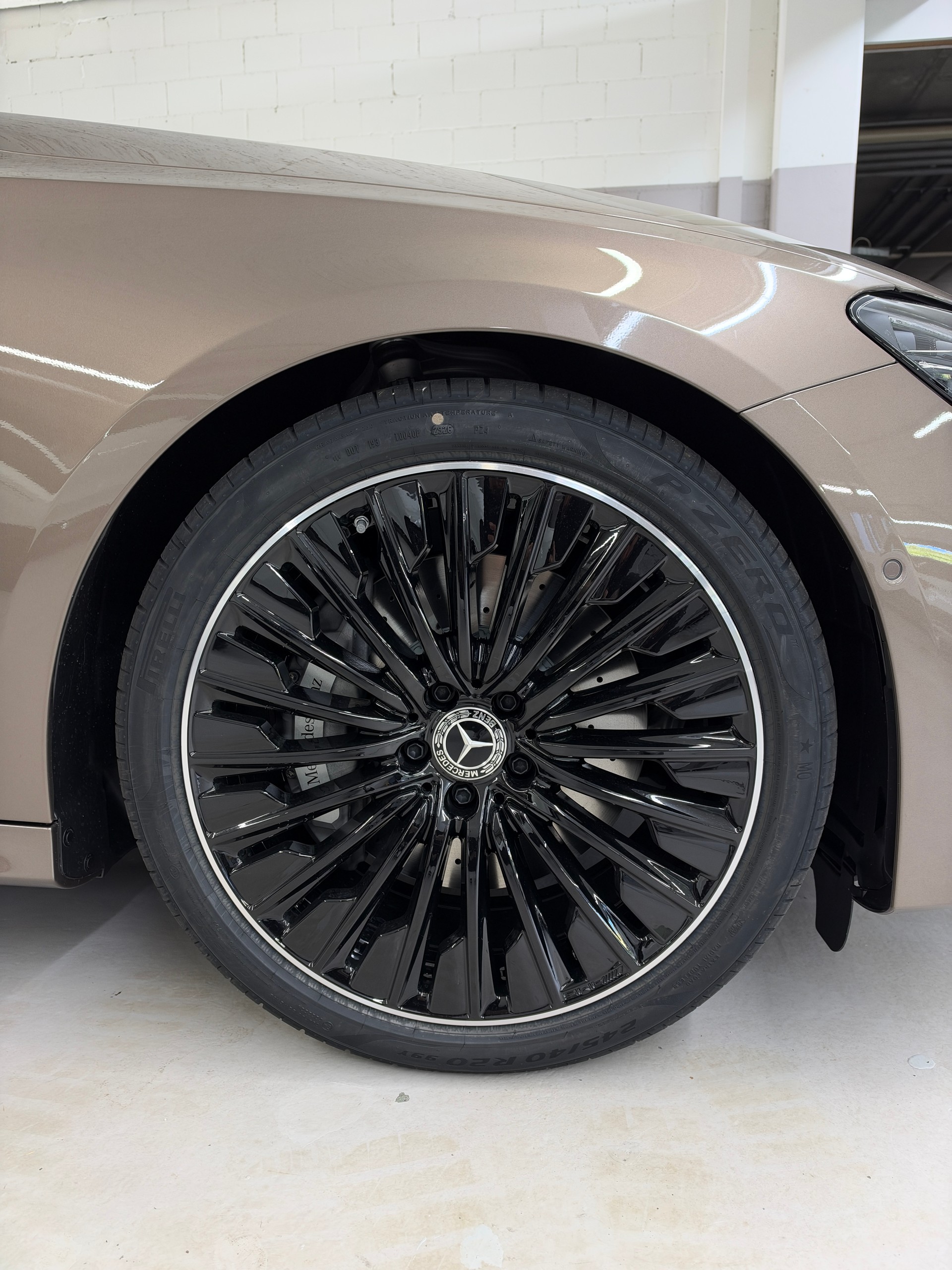 MERCEDES-BENZ E 450 4Matic-image-4