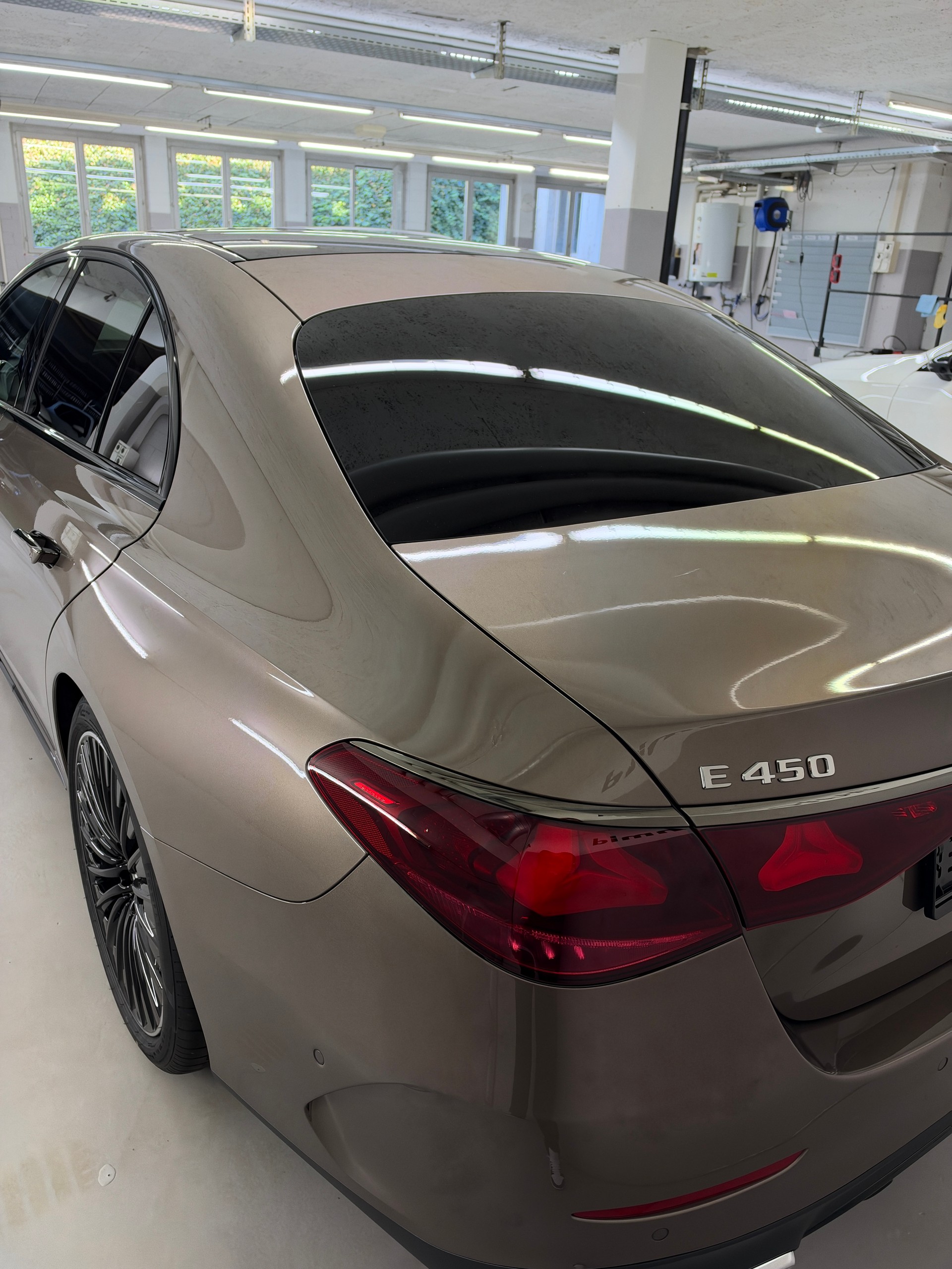 MERCEDES-BENZ E 450 4Matic-image-6
