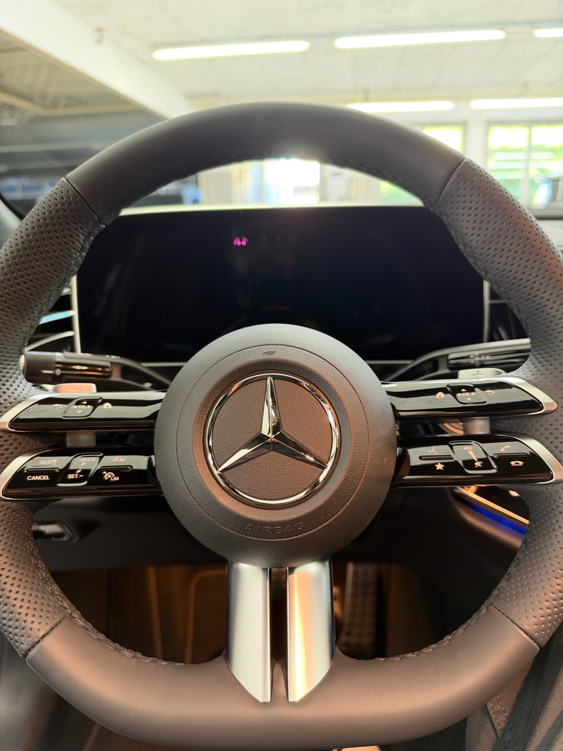 MERCEDES-BENZ E 450 4Matic-image-9
