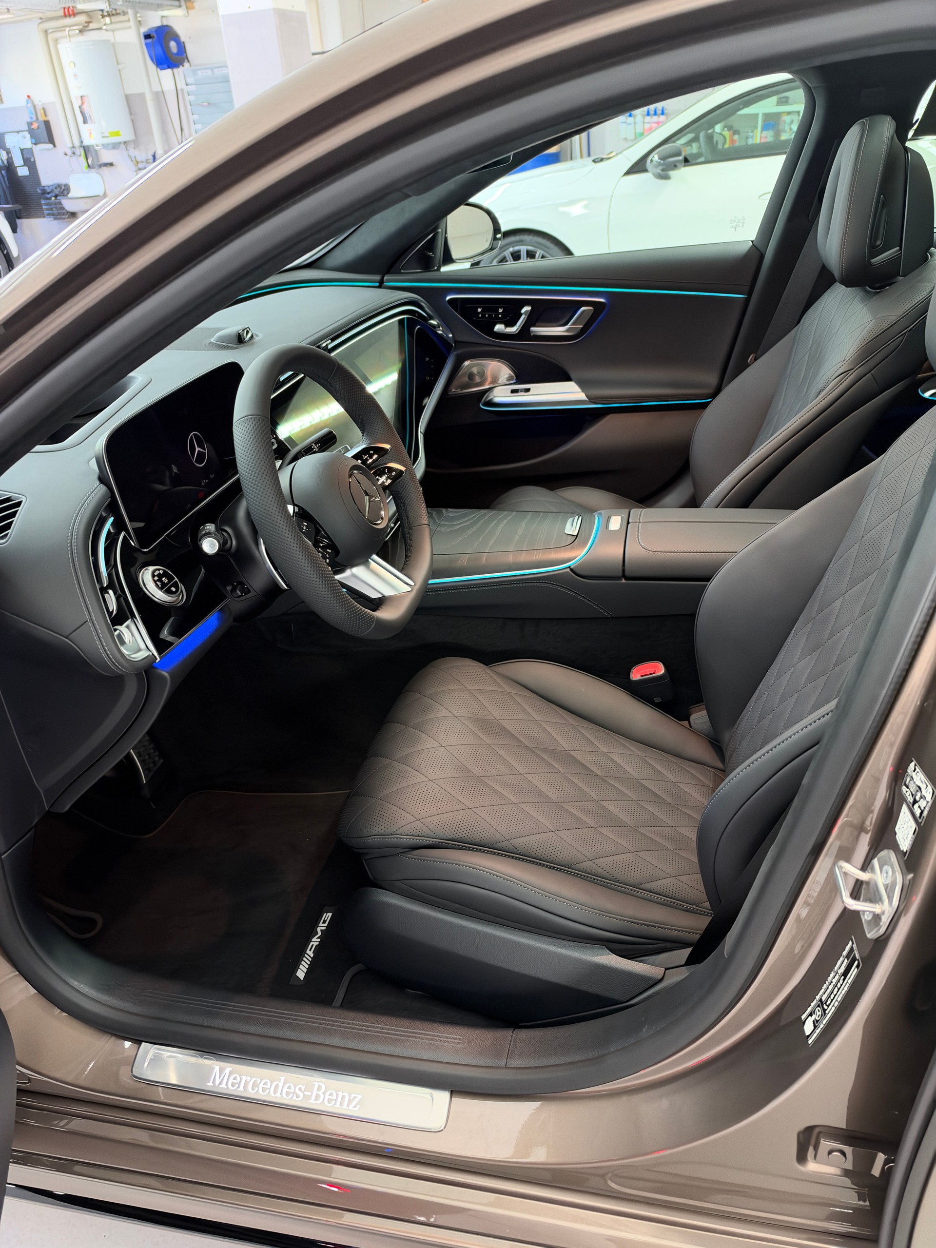 MERCEDES-BENZ E 450 4Matic-image-7
