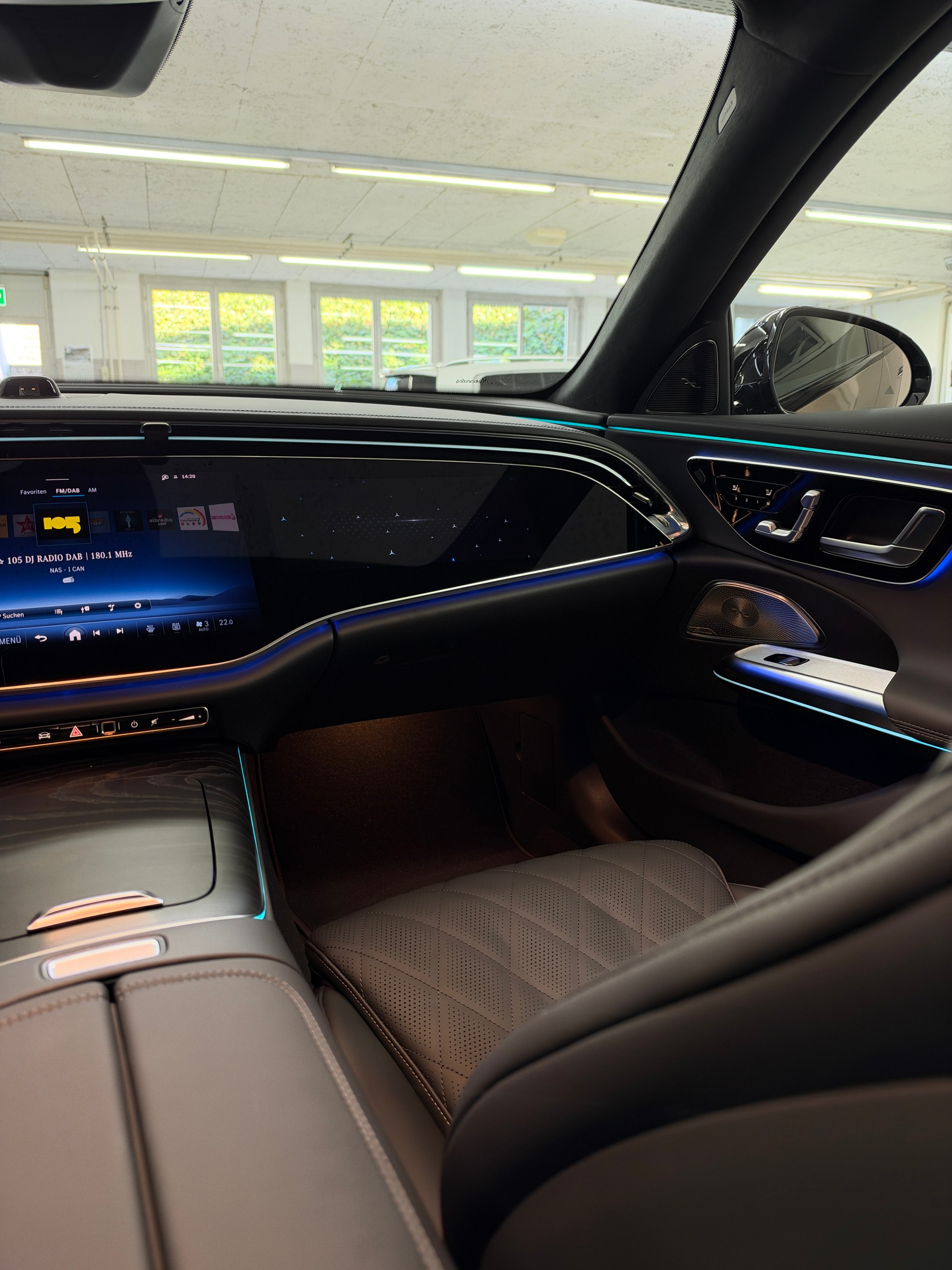 MERCEDES-BENZ E 450 4Matic-image-17