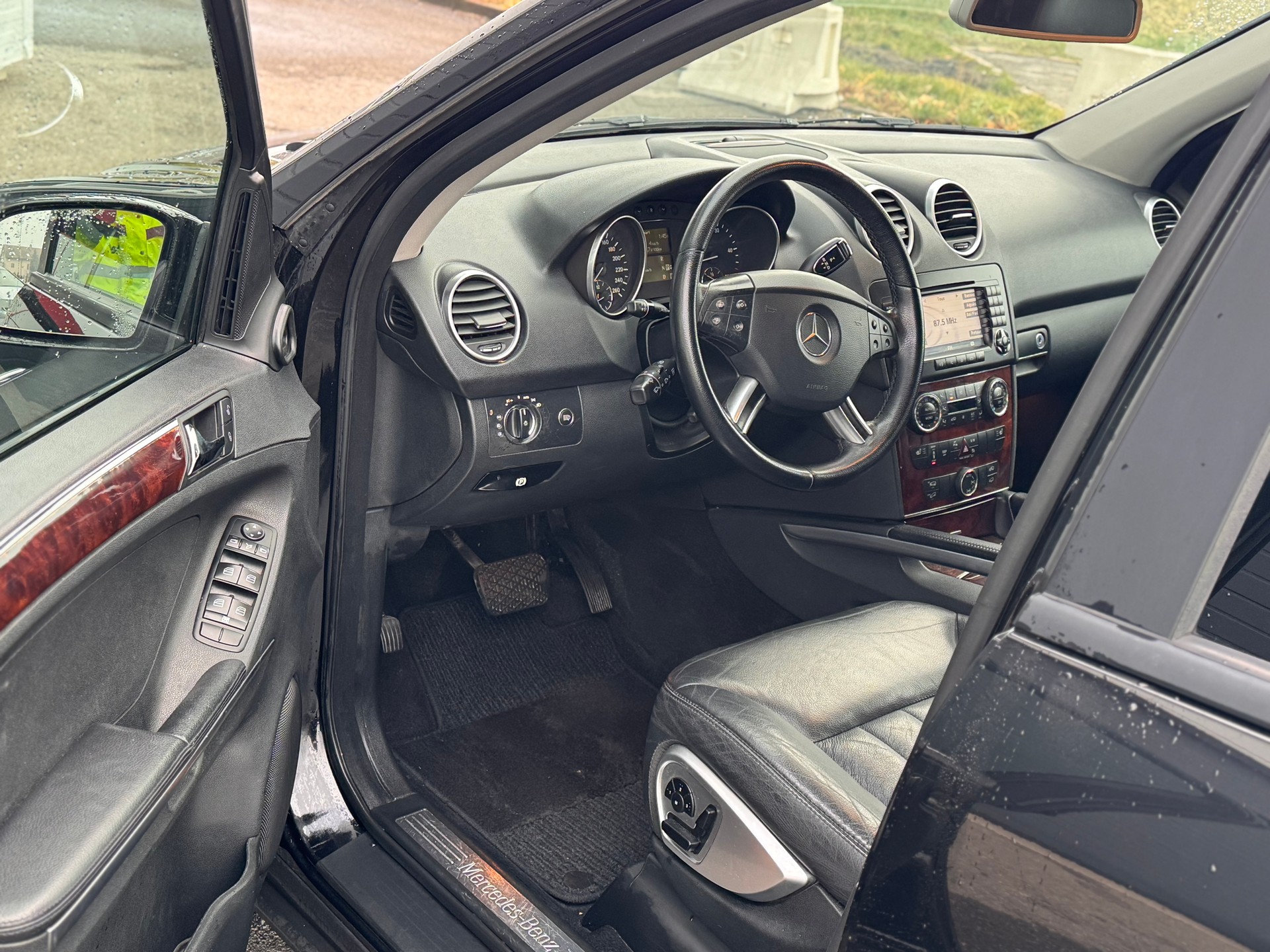 MERCEDES-BENZ ML 320 CDI 4Matic 7G-Tronic-image-18