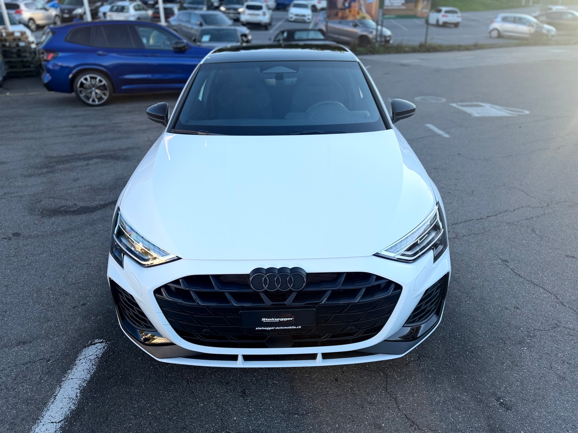 AUDI S3 Sportback TFSI quattro S-tronic-showroom-element-3