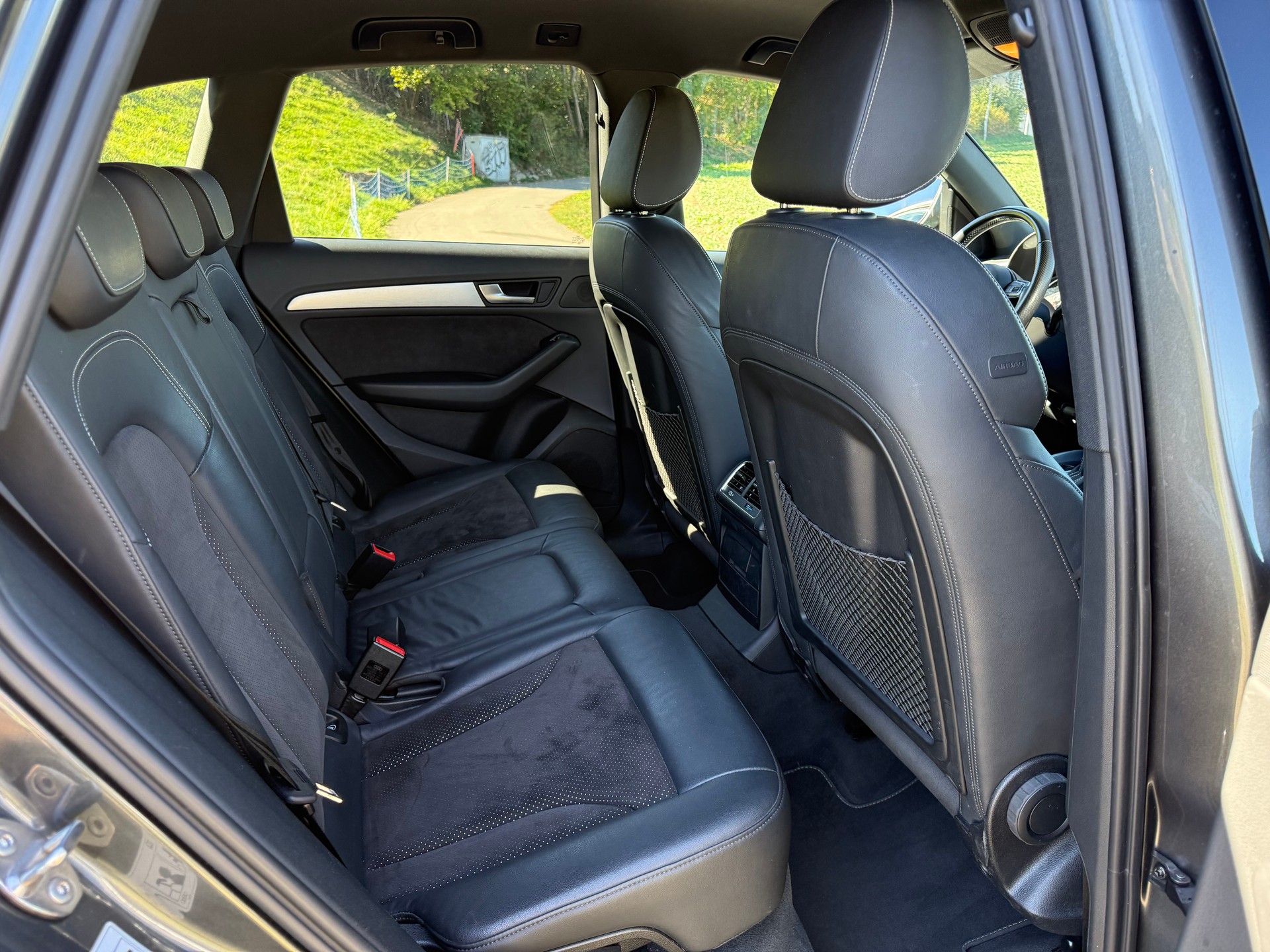 AUDI Q5 2.0 TFSI quattro tiptronic S-line-image-7