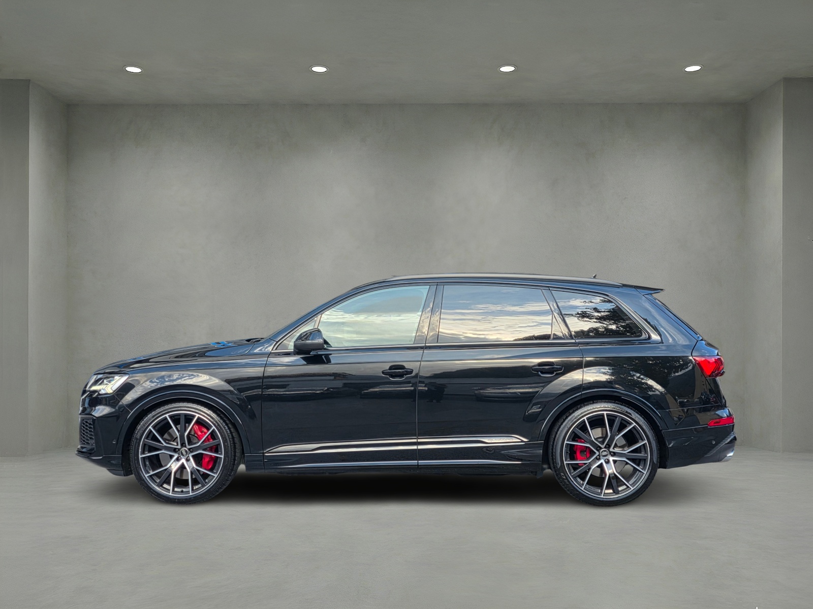 AUDI SQ7 TFSI quattro tiptronic-image-3