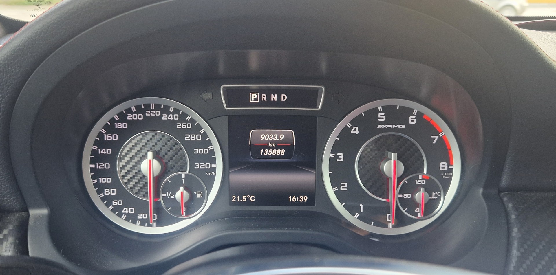 MERCEDES-BENZ A 45 AMG 4m EDITION1 SPEEDSHIFT-image-8