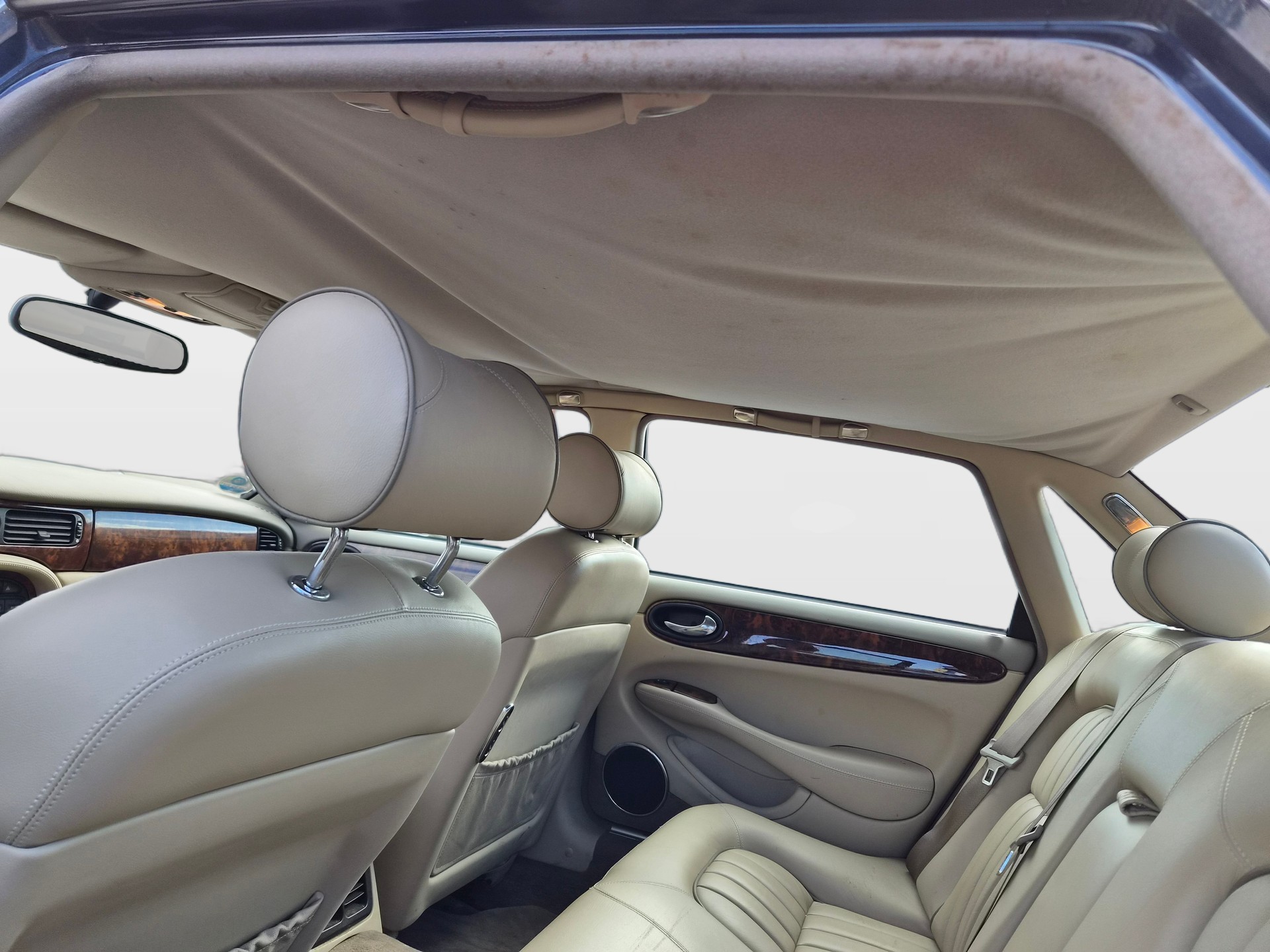 JAGUAR XJ 3.2 V8-image-12