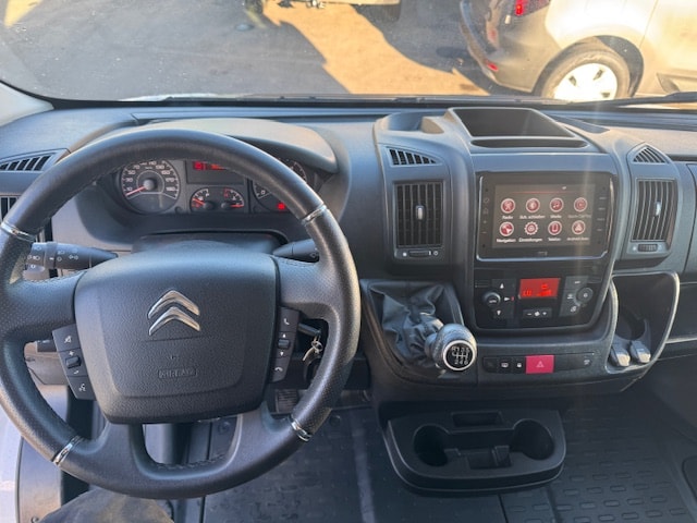 CITROEN Jumper 35 2.2 BlueHDi 140 Club L3H2-image-10