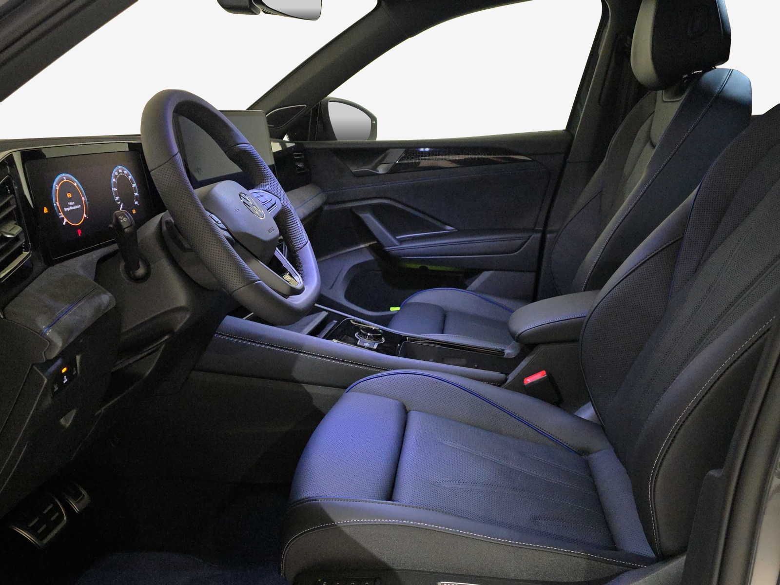 VW Tiguan 2.0 TDI SCR R-Line 4Motion DSG-image-7