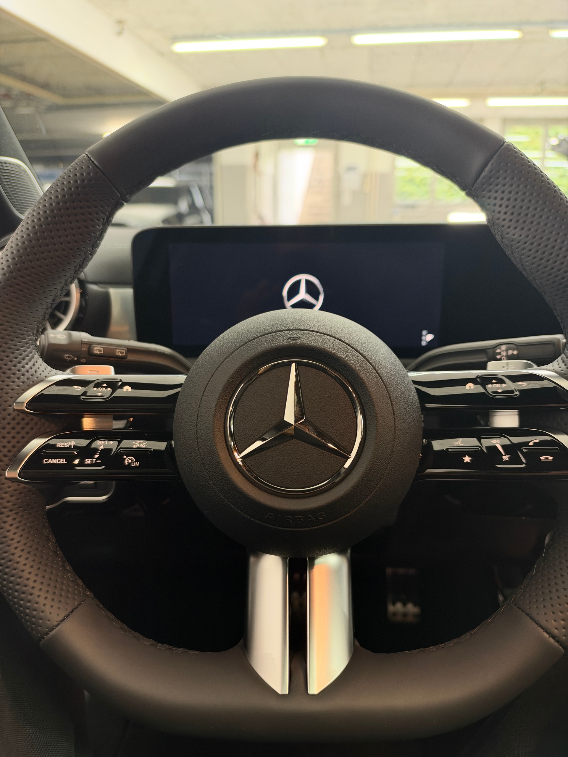 MERCEDES-BENZ A 200 Night Star-image-8