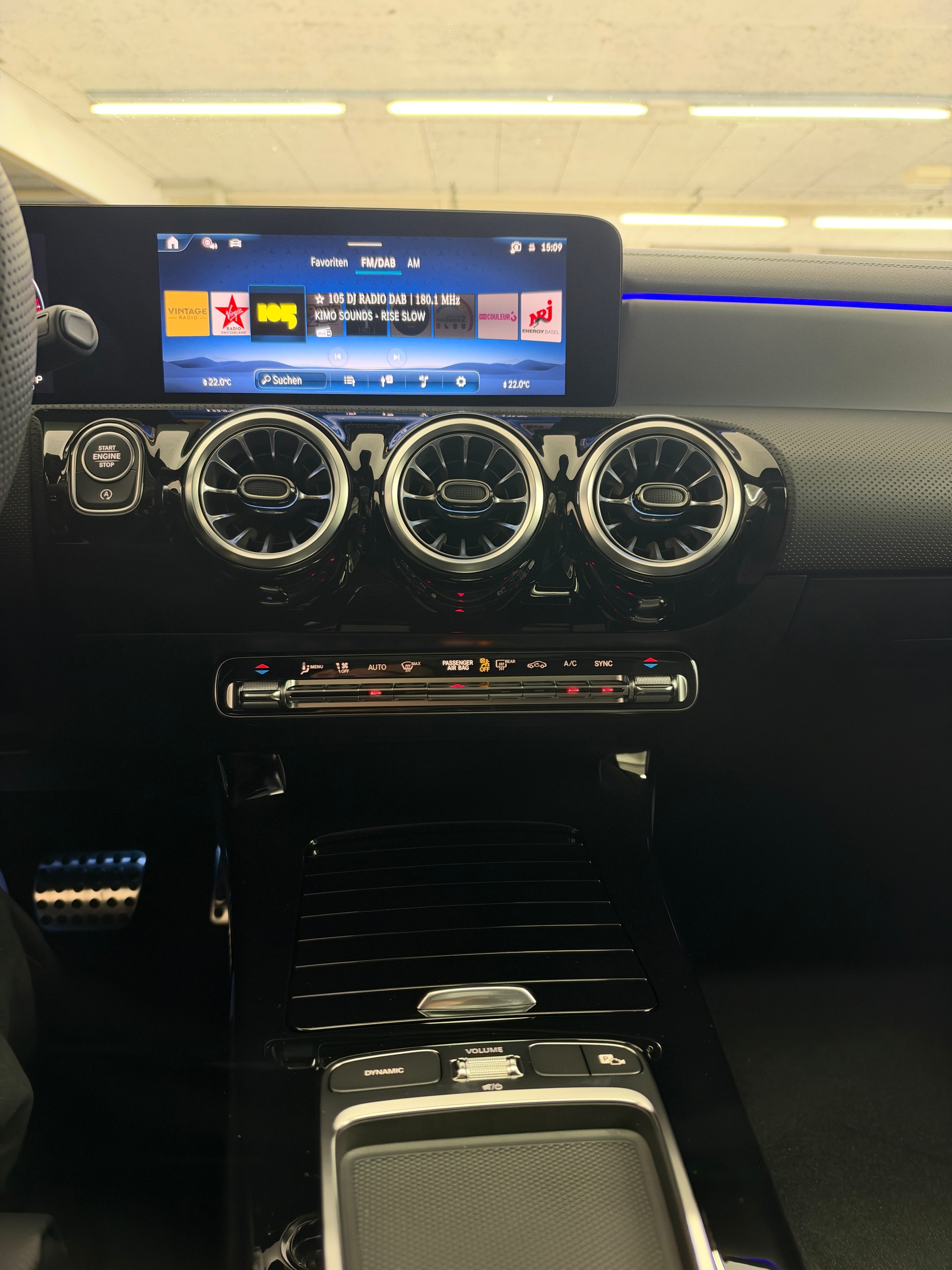 MERCEDES-BENZ A 200 Night Star-image-9