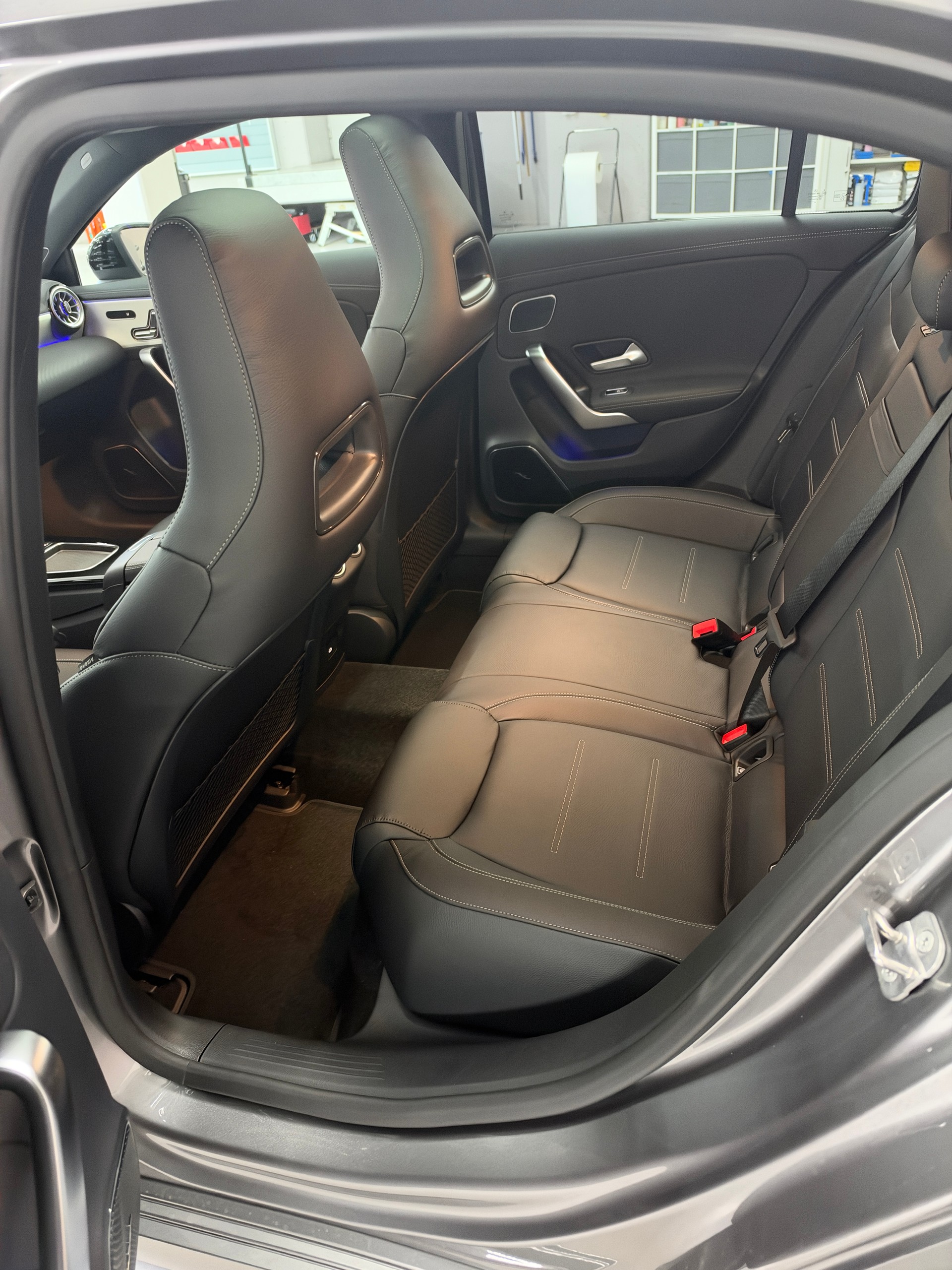 MERCEDES-BENZ A 200 Night Star-image-11