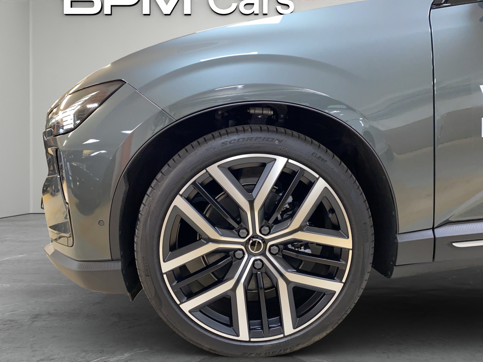 VOLVO EX60 P10 Twin AWD 95 kWh Ultra-image-6