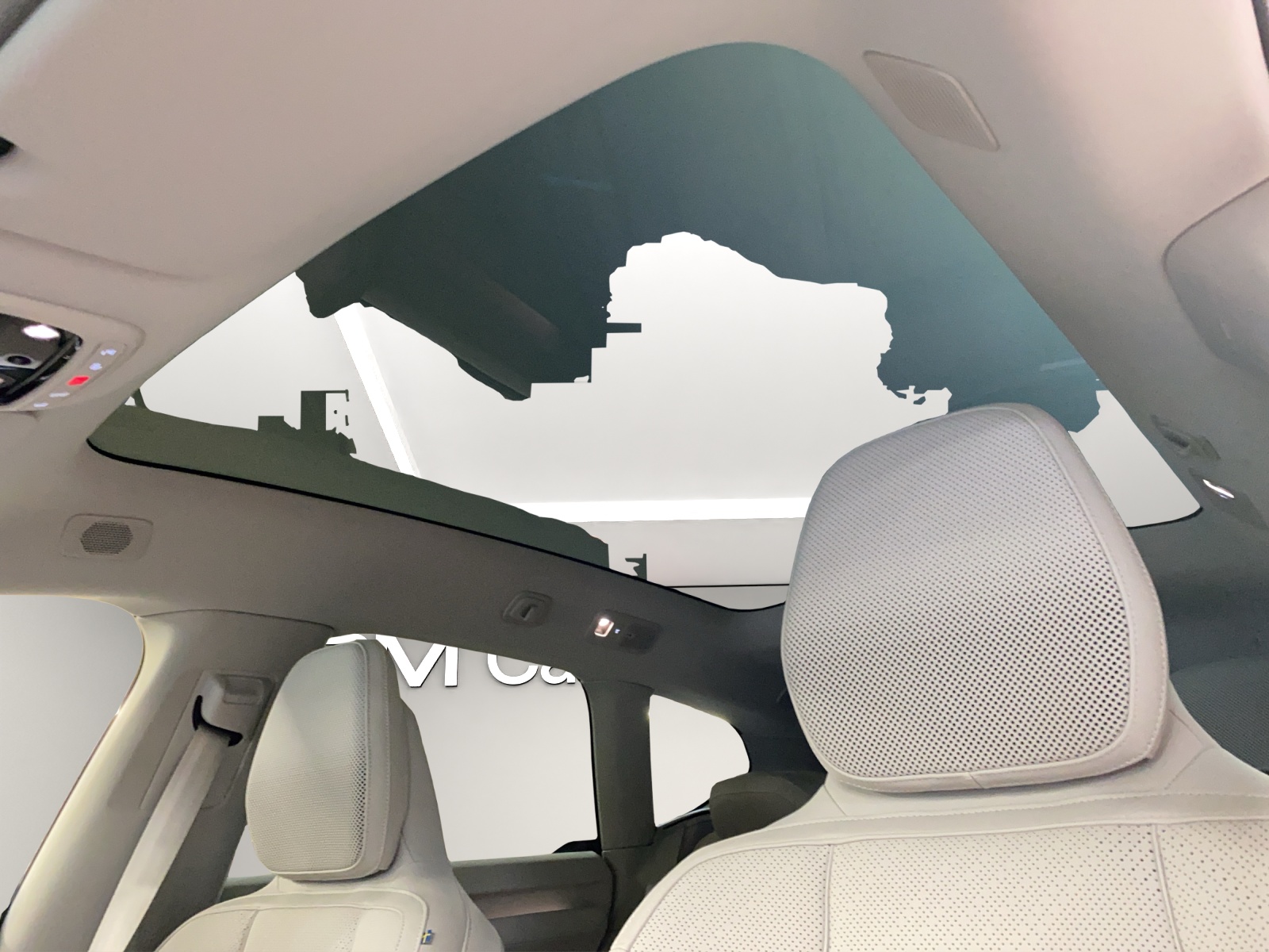 VOLVO EX60 P10 Twin AWD 95 kWh Ultra-image-14