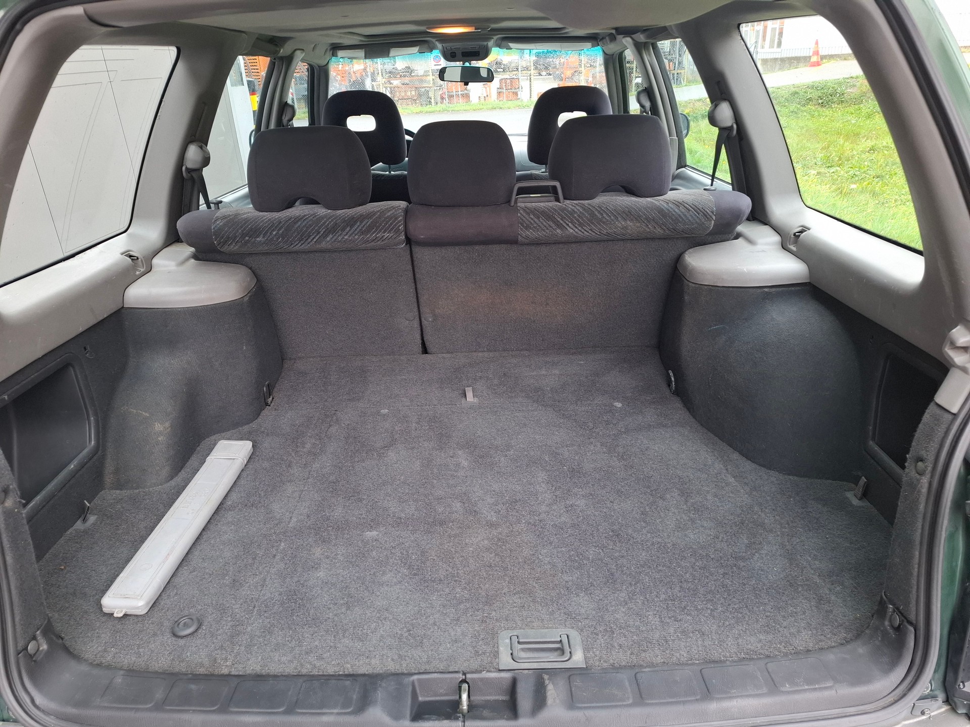 SUBARU Forester 2.0 Comfort Automatic-image-7