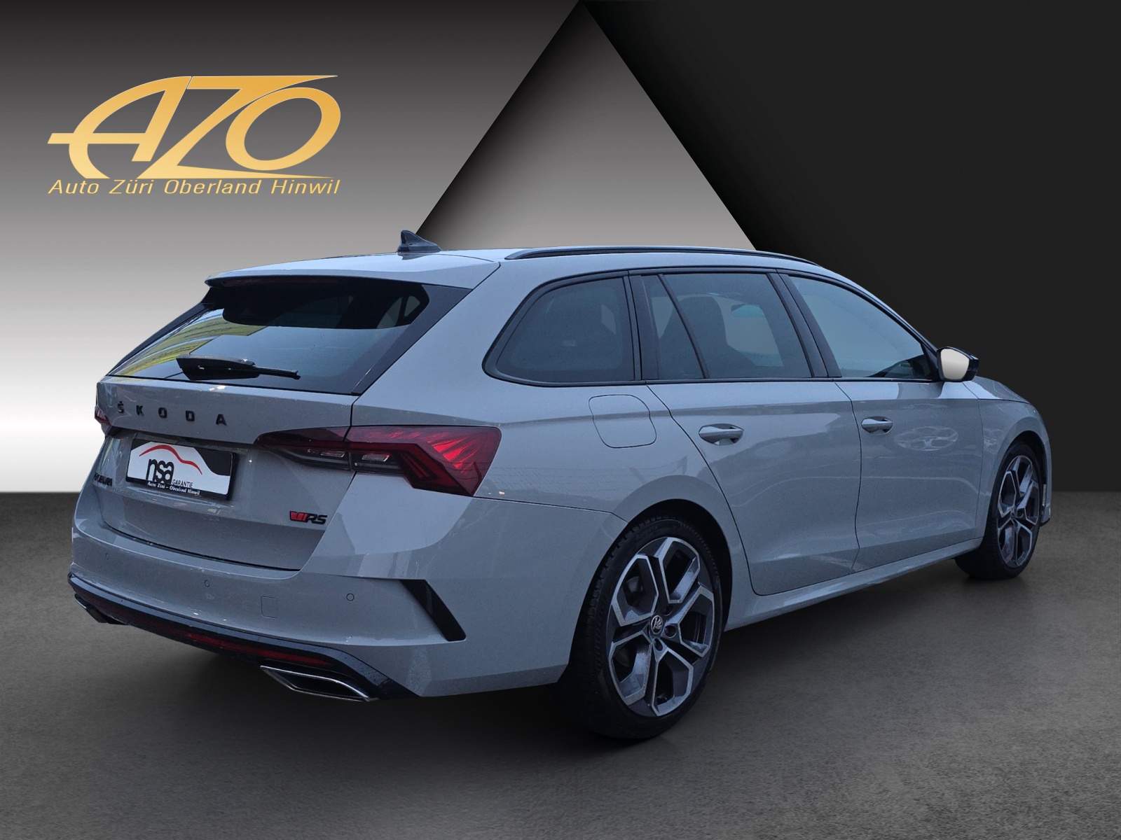 SKODA Octavia Combi 2.0 TDI DSG RS 4x4-image-2