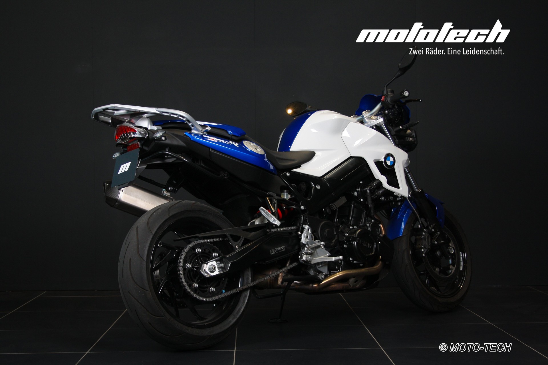 BMW F 800 R-showroom-element-2