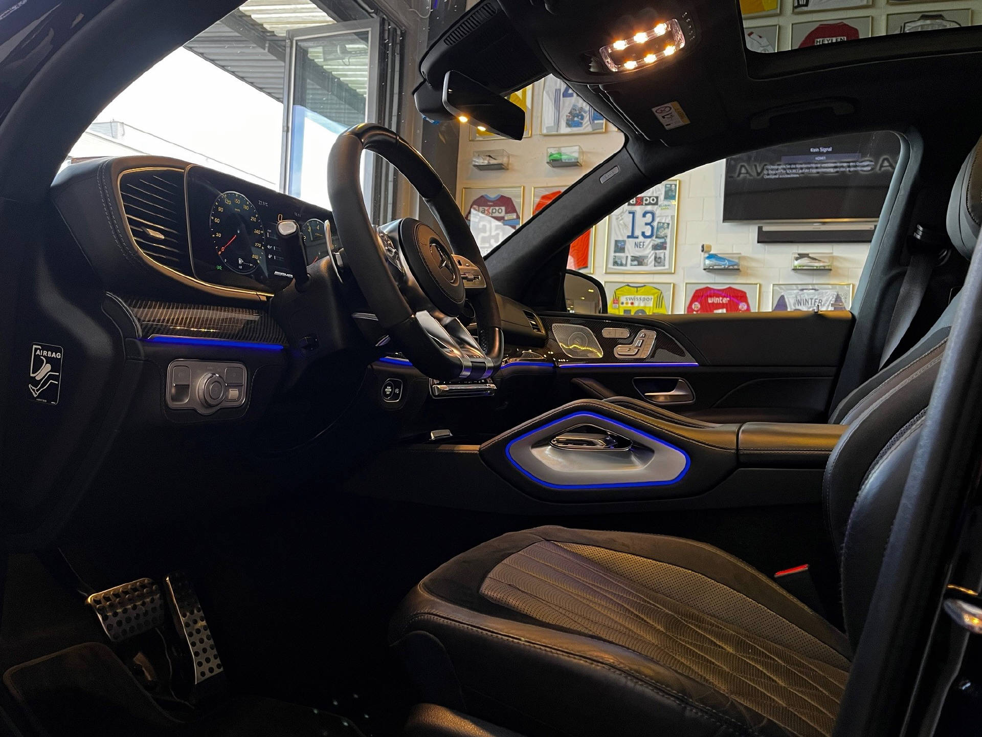 MERCEDES-BENZ GLE 63 S AMG 4matic+-image-12