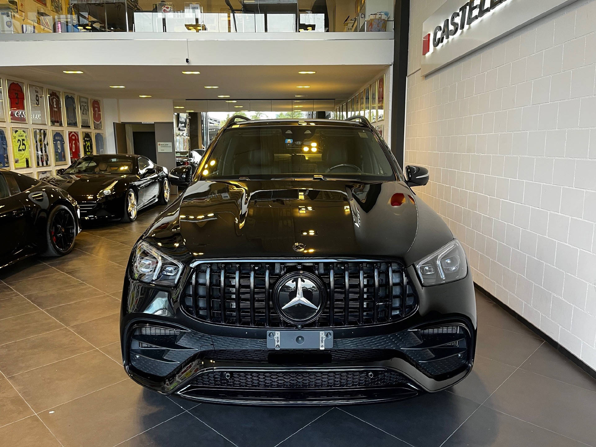 MERCEDES-BENZ GLE 63 S AMG 4matic+-image-2