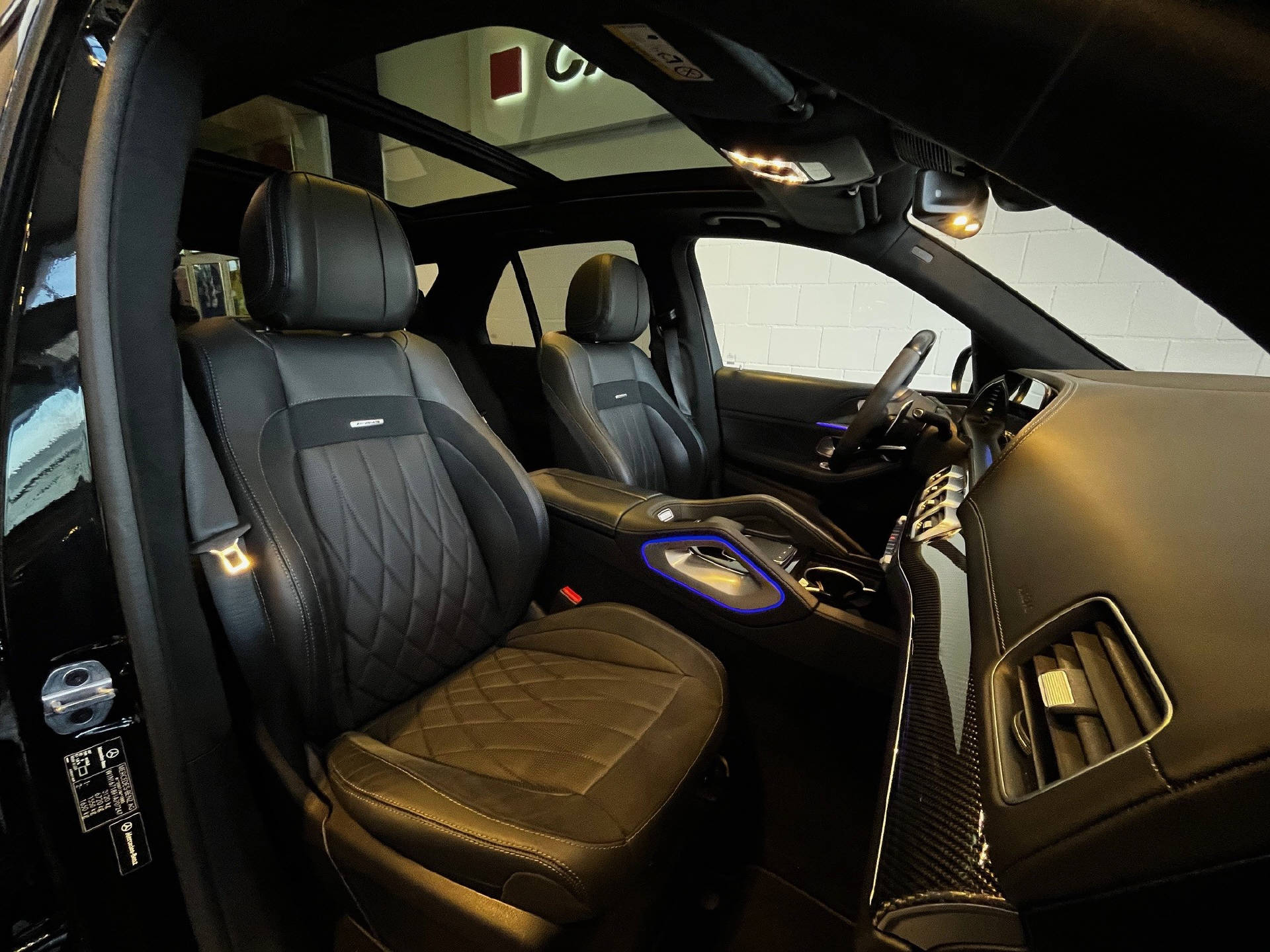 MERCEDES-BENZ GLE 63 S AMG 4matic+-image-18