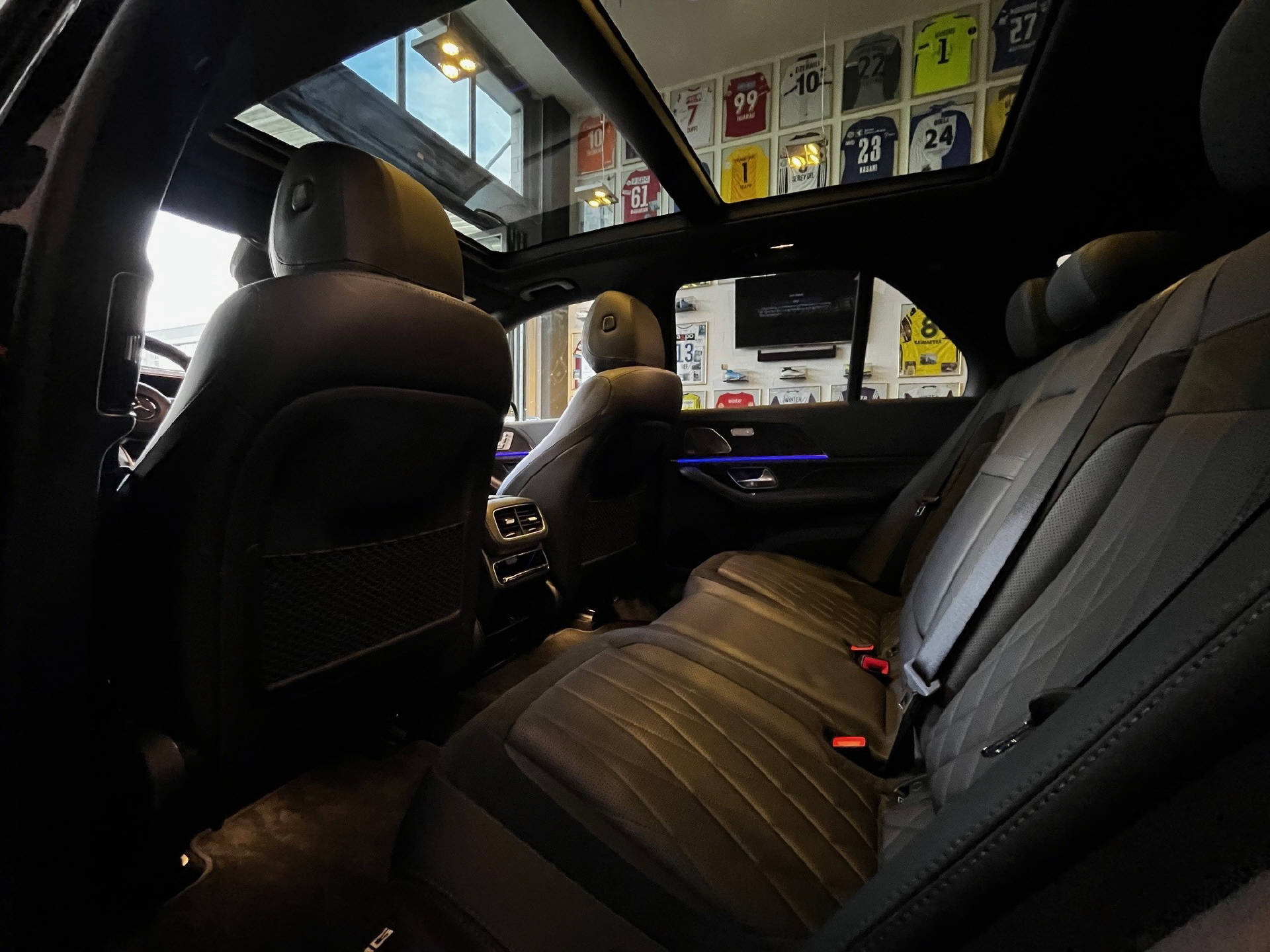 MERCEDES-BENZ GLE 63 S AMG 4matic+-image-15