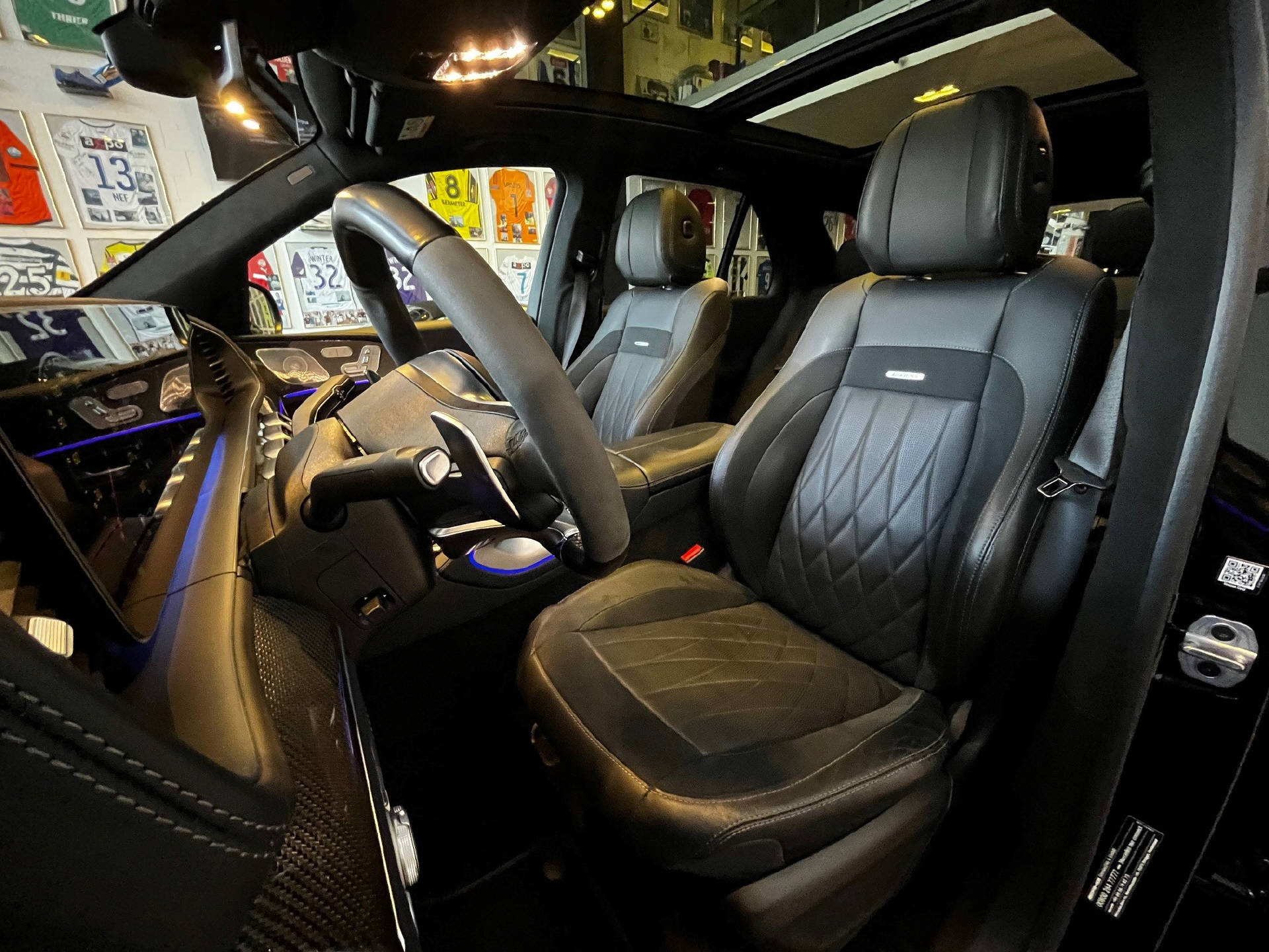 MERCEDES-BENZ GLE 63 S AMG 4matic+-image-11
