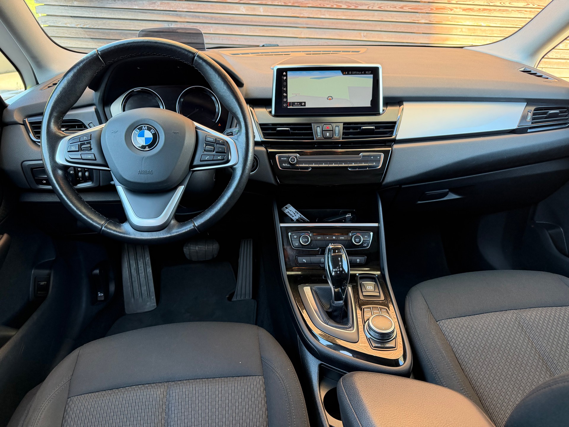 BMW 220d Gran Tourer-image-8
