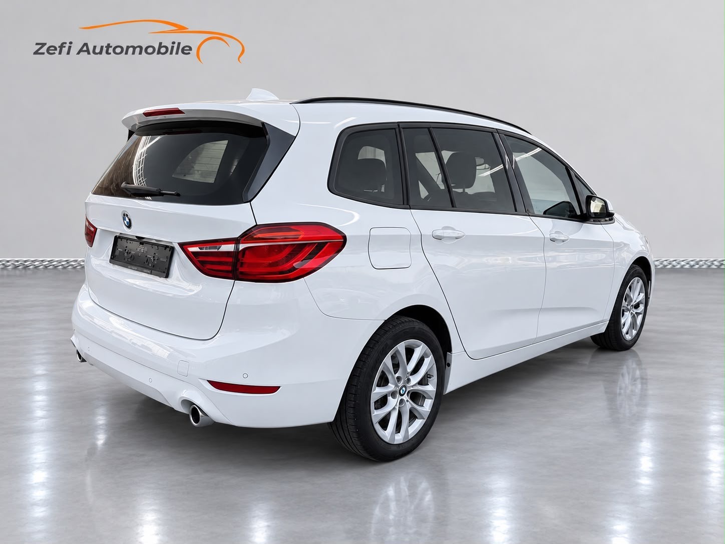 BMW 220d Gran Tourer-image-3