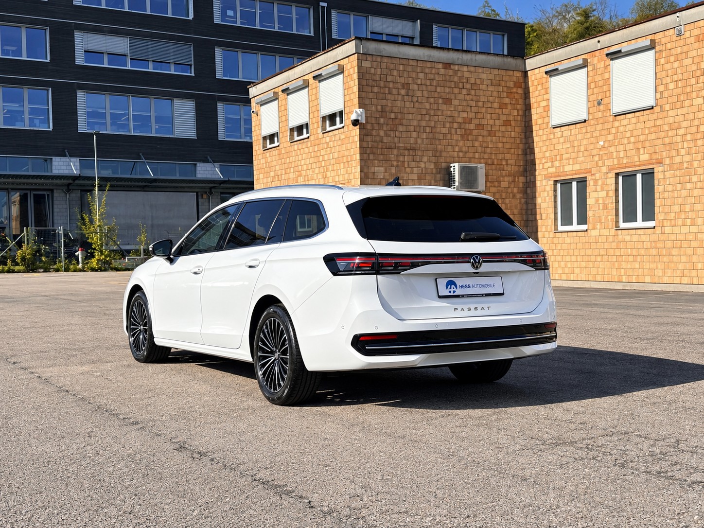 VW Passat Variant 2.0 TDI evo Elegance DSG-image-3