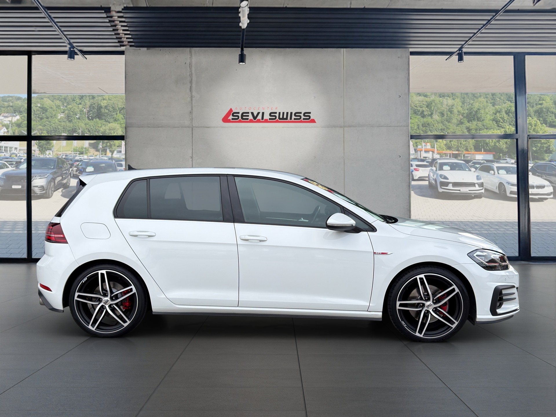VW Golf 2.0 TSI GTI DSG*Frisch ab MFK,1 Jahr oder 20'000km Garantie auf Motor und Getriebe*-image-1