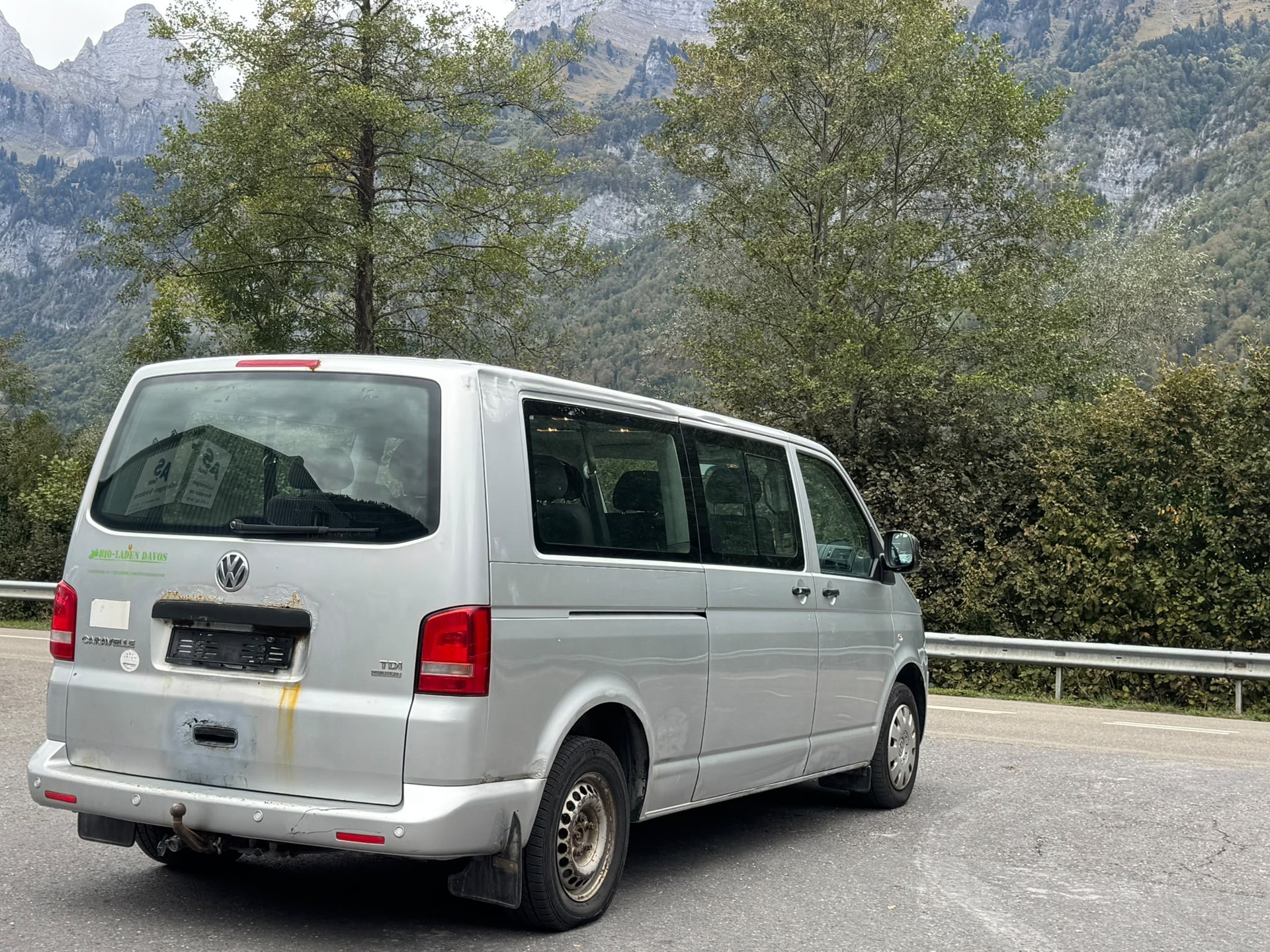 VW T5 Caravelle Trendline 2.0 TDI CR 4Motion-image-10