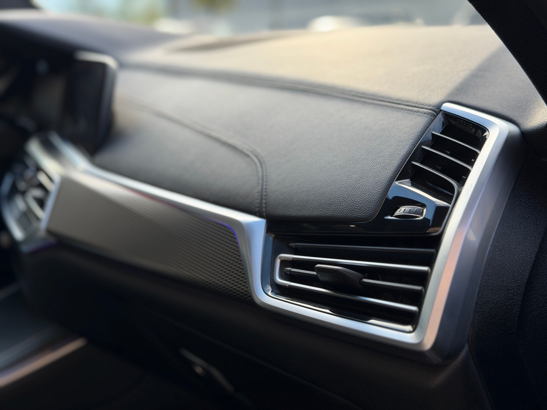 BMW X5 xDrive M50d Steptronic-image-24