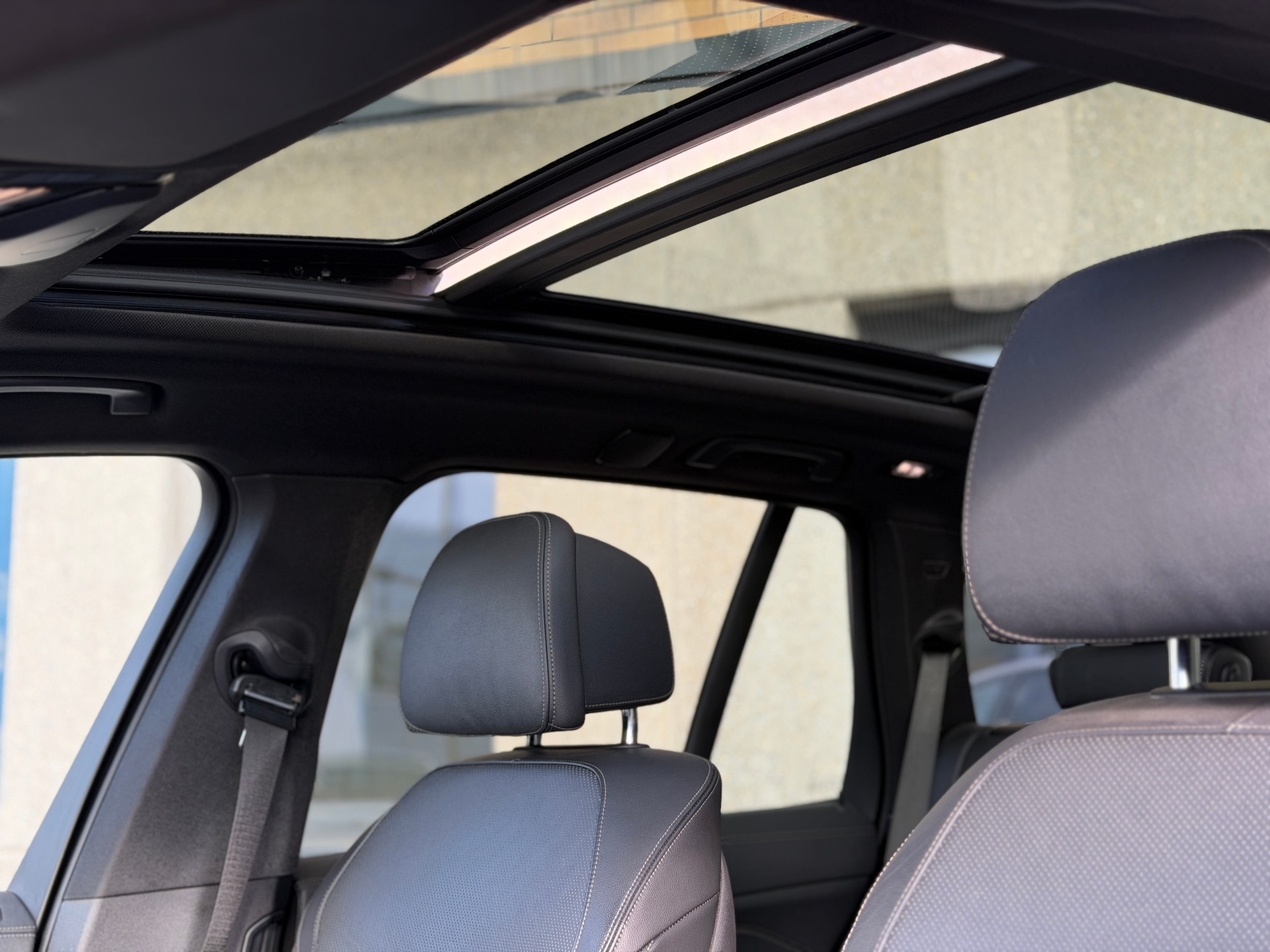 BMW X5 xDrive M50d Steptronic-image-29