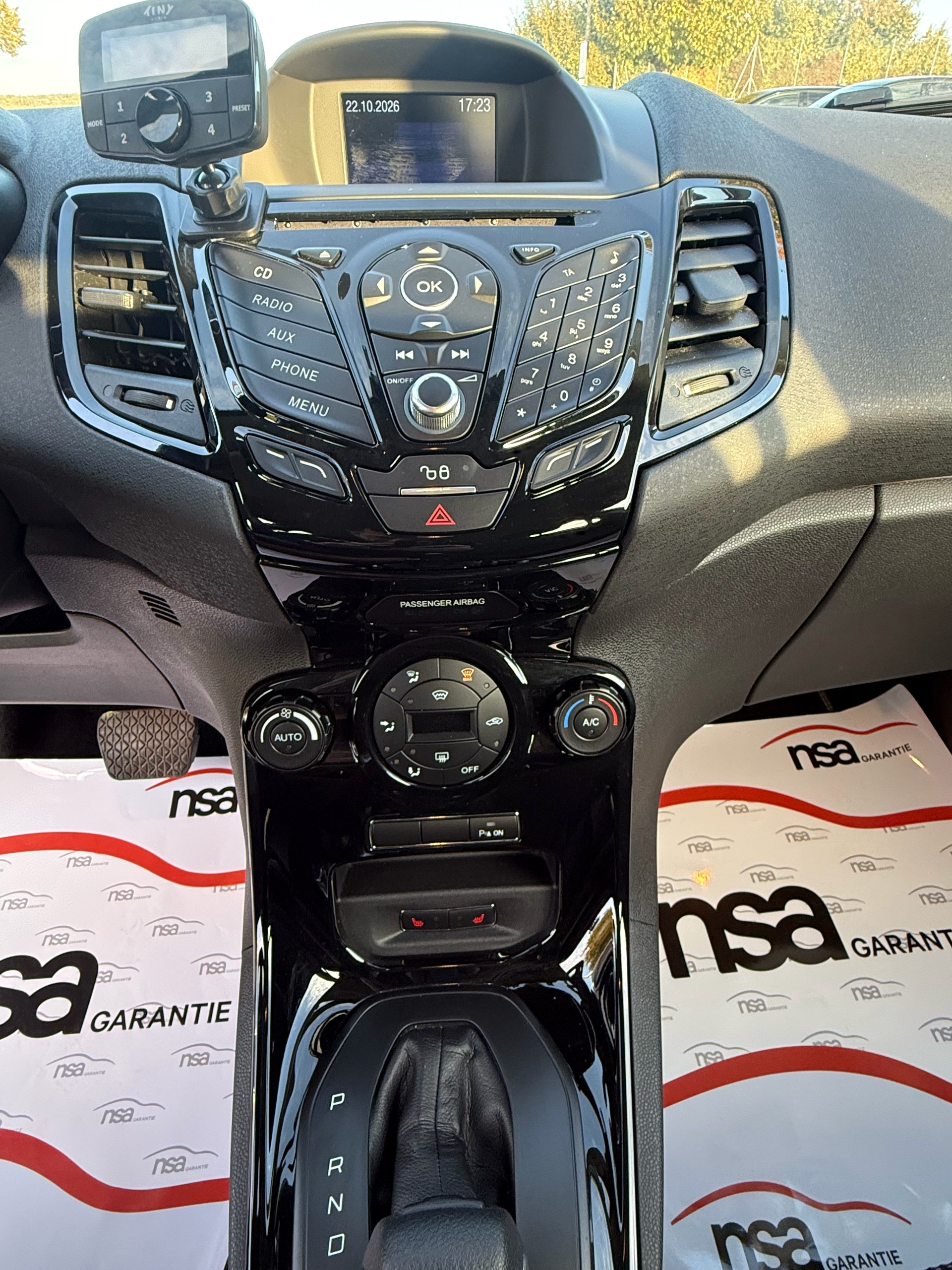 FORD Fiesta 1.0 SCTi Titanium PowerShift-image-11