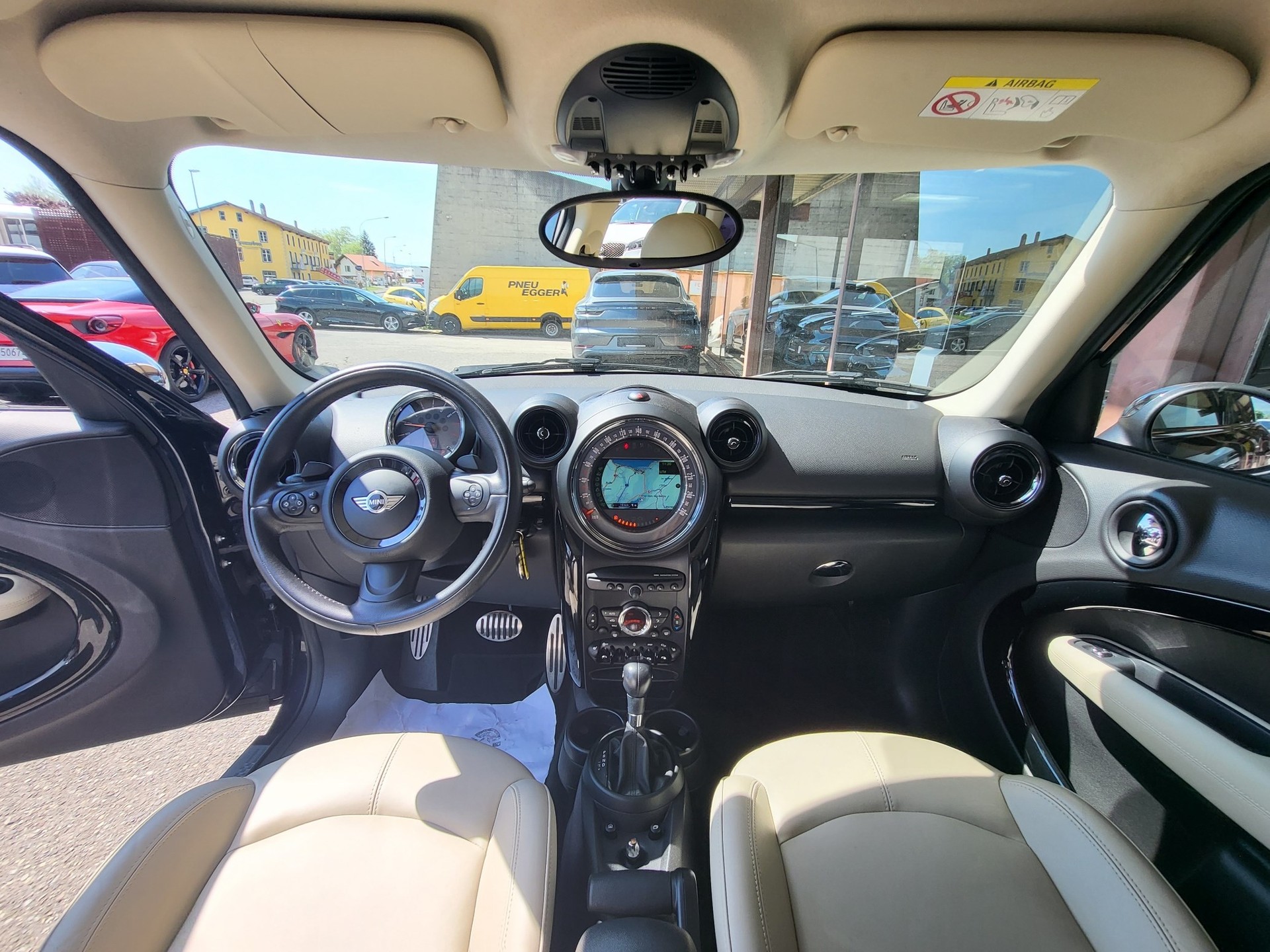 MINI COUNTRYMAN R60 1.6i Cooper S A-image-8