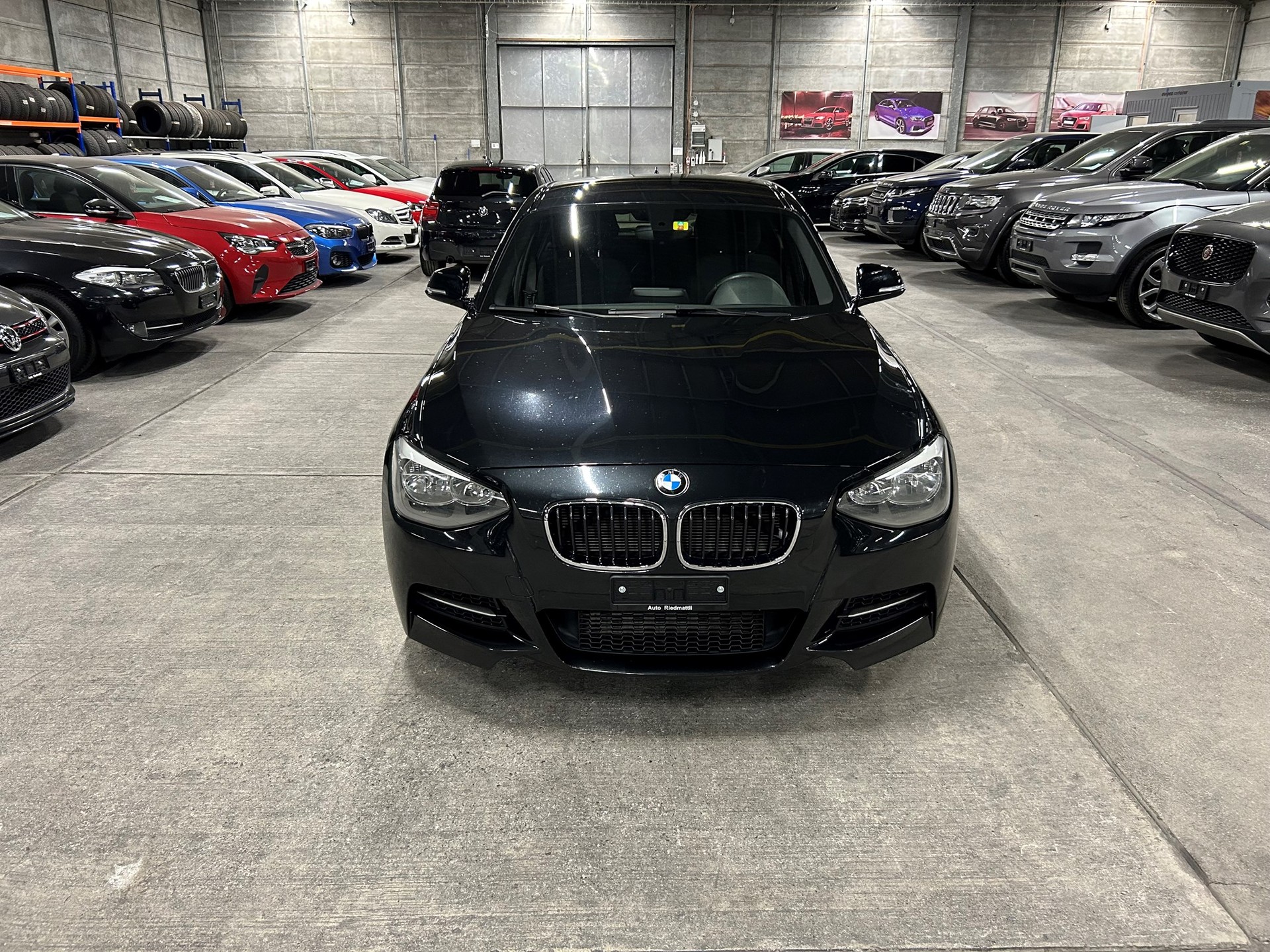 BMW M135i xDrive Steptronic-image-8