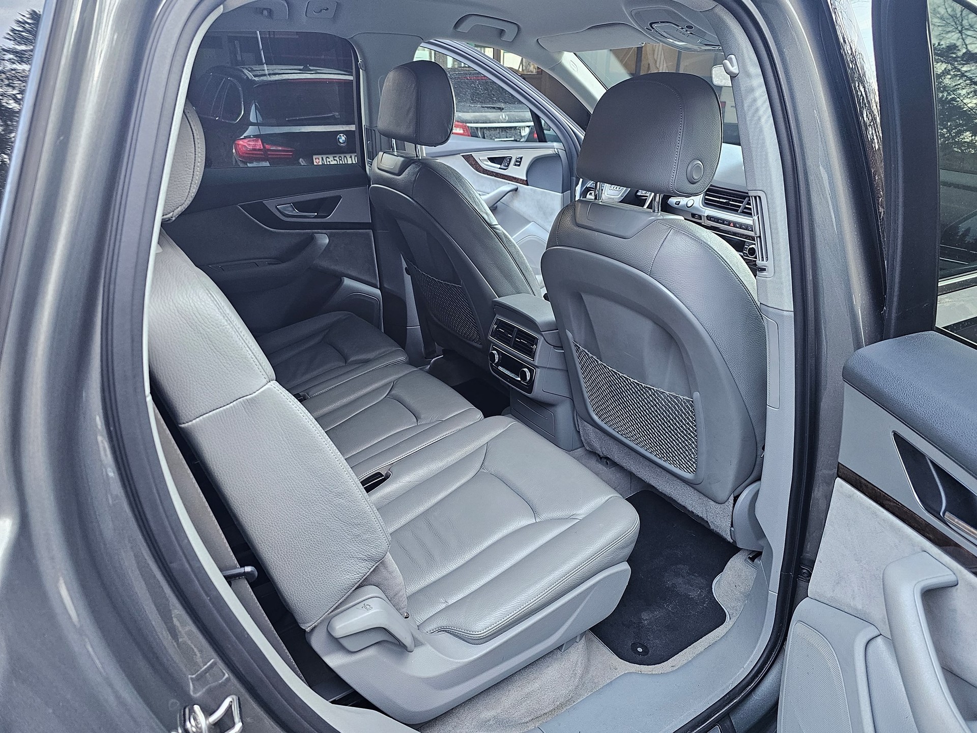 AUDI Q7 3.0 TDI quattro tiptronic-image-12