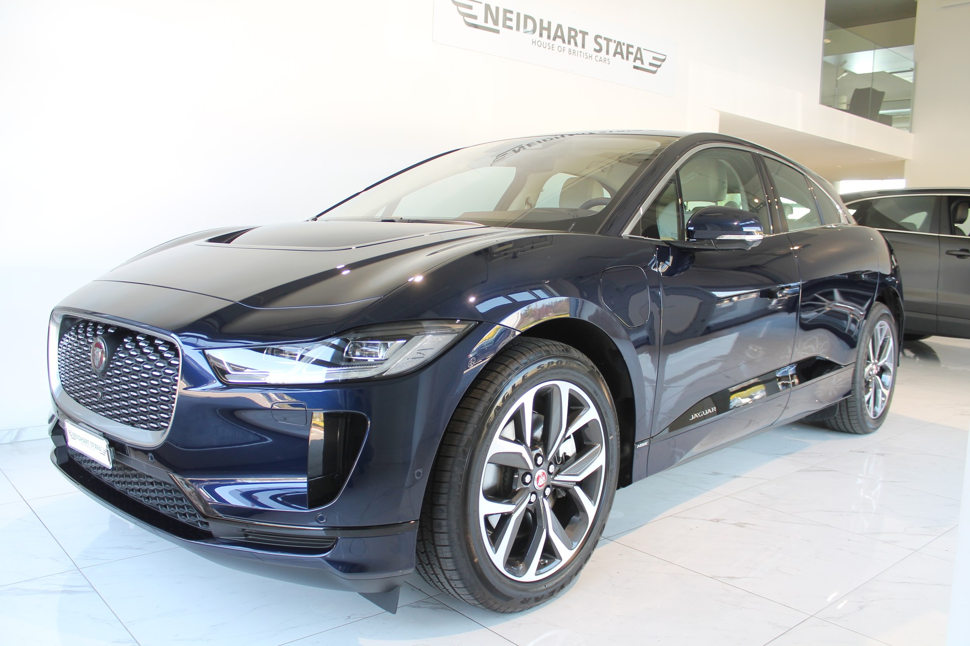 JAGUAR I-Pace EV400 HSE AWD-image-1