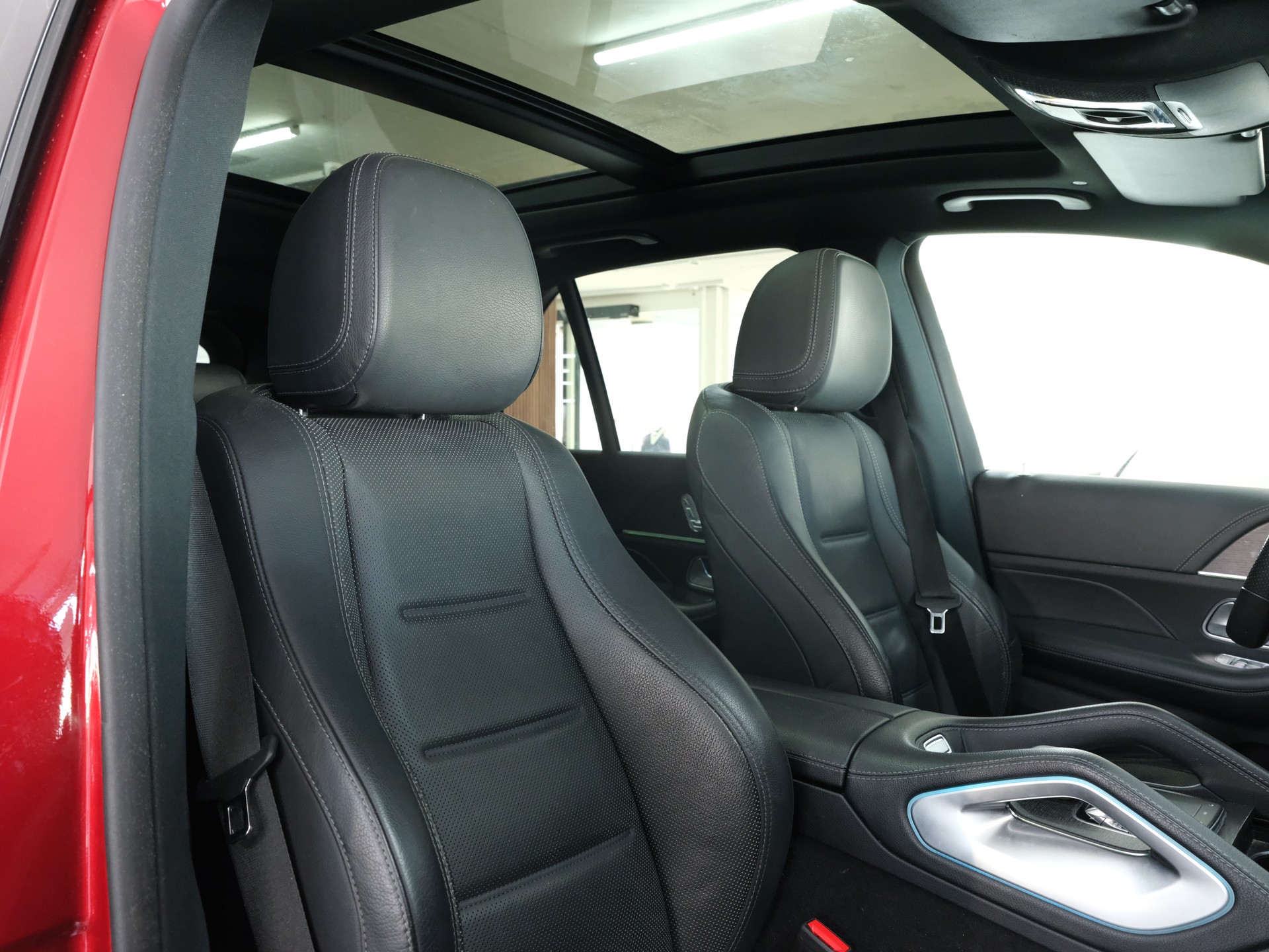 MERCEDES-BENZ GLE 450 4Matic AMG Line 9G-Tronic-image-10