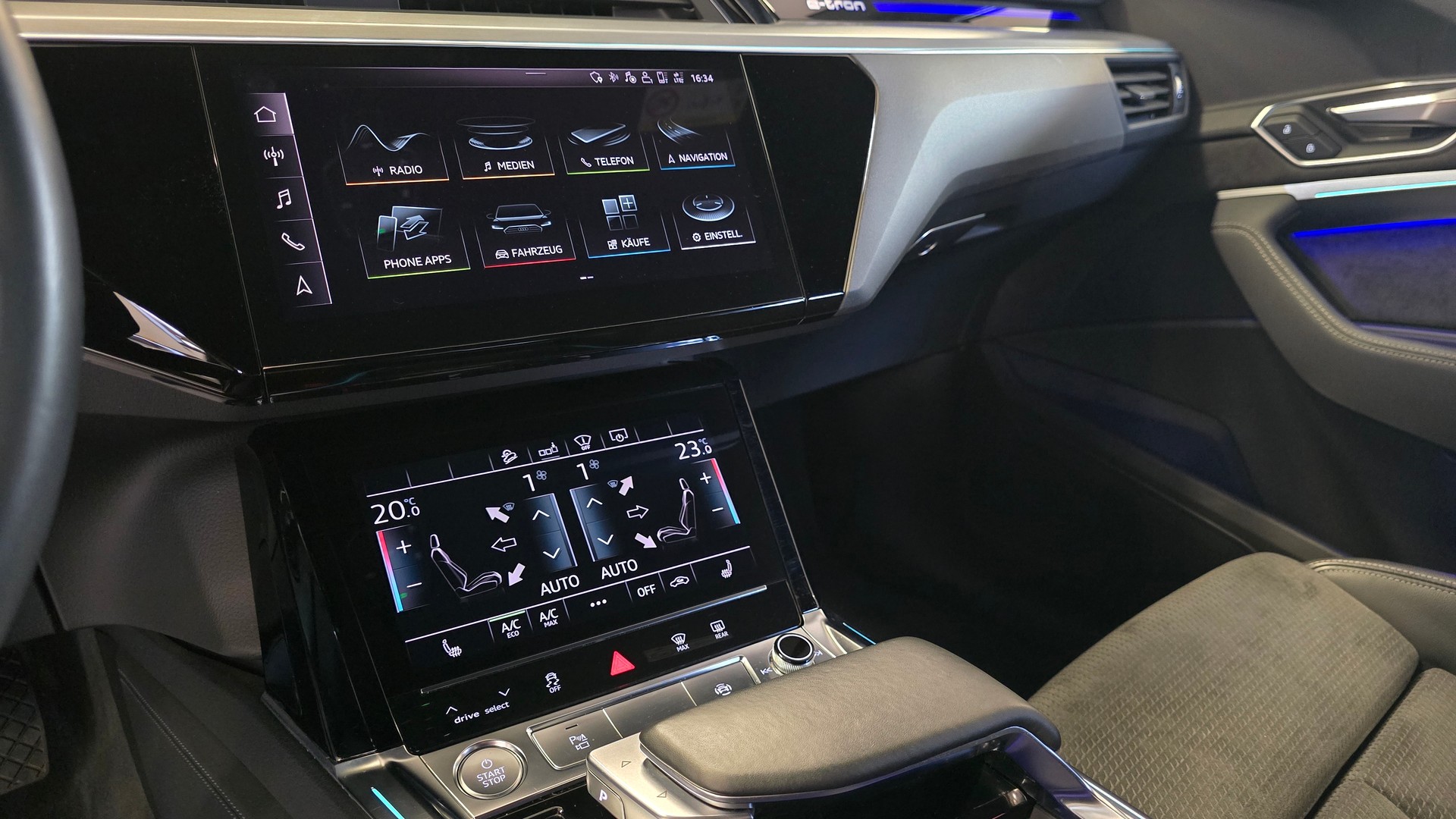 AUDI e-tron 55 Advanced quattro-image-27