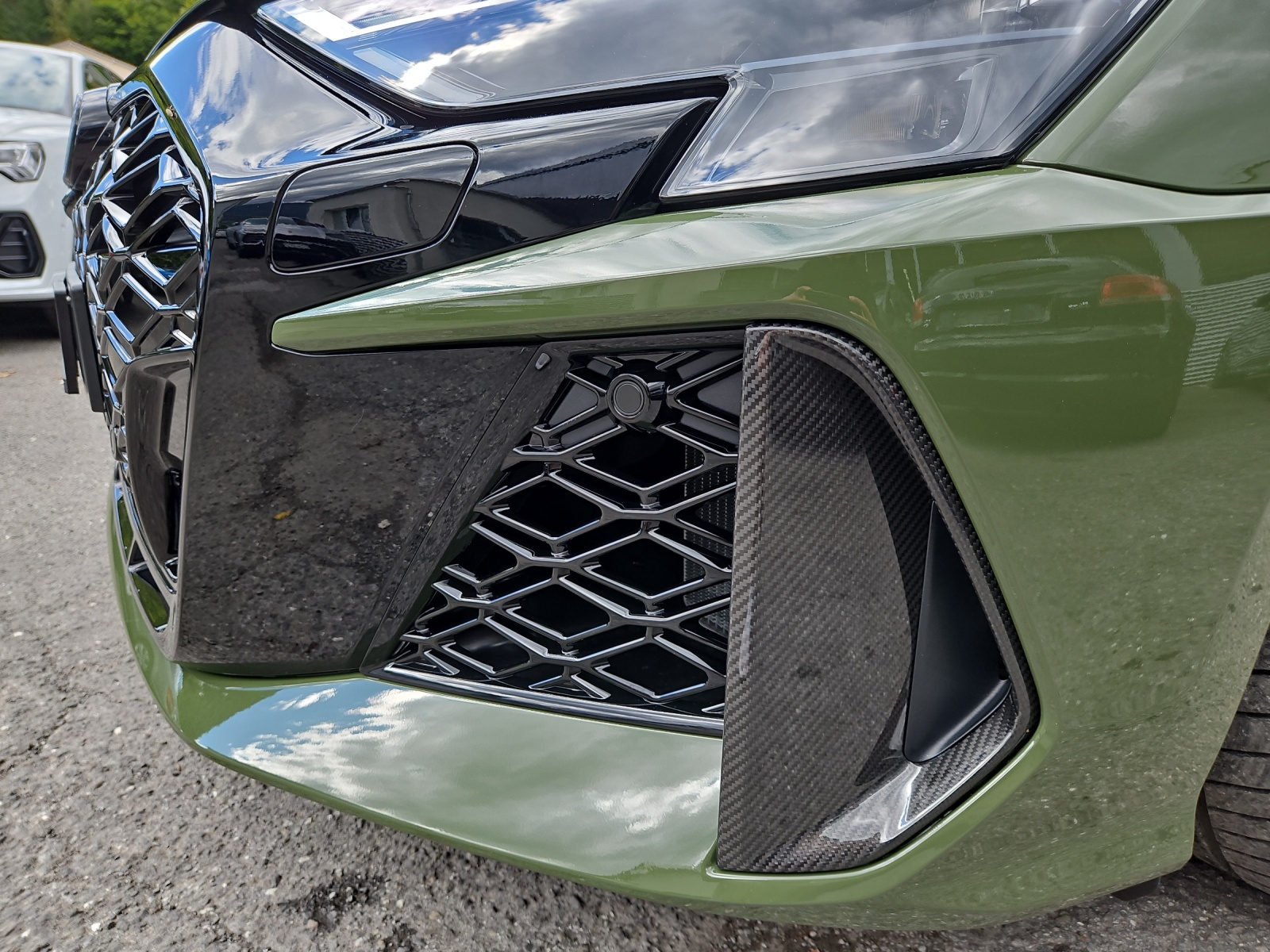 AUDI RS3 Sportback 2.5 TSI quattro S-tronic-image-6