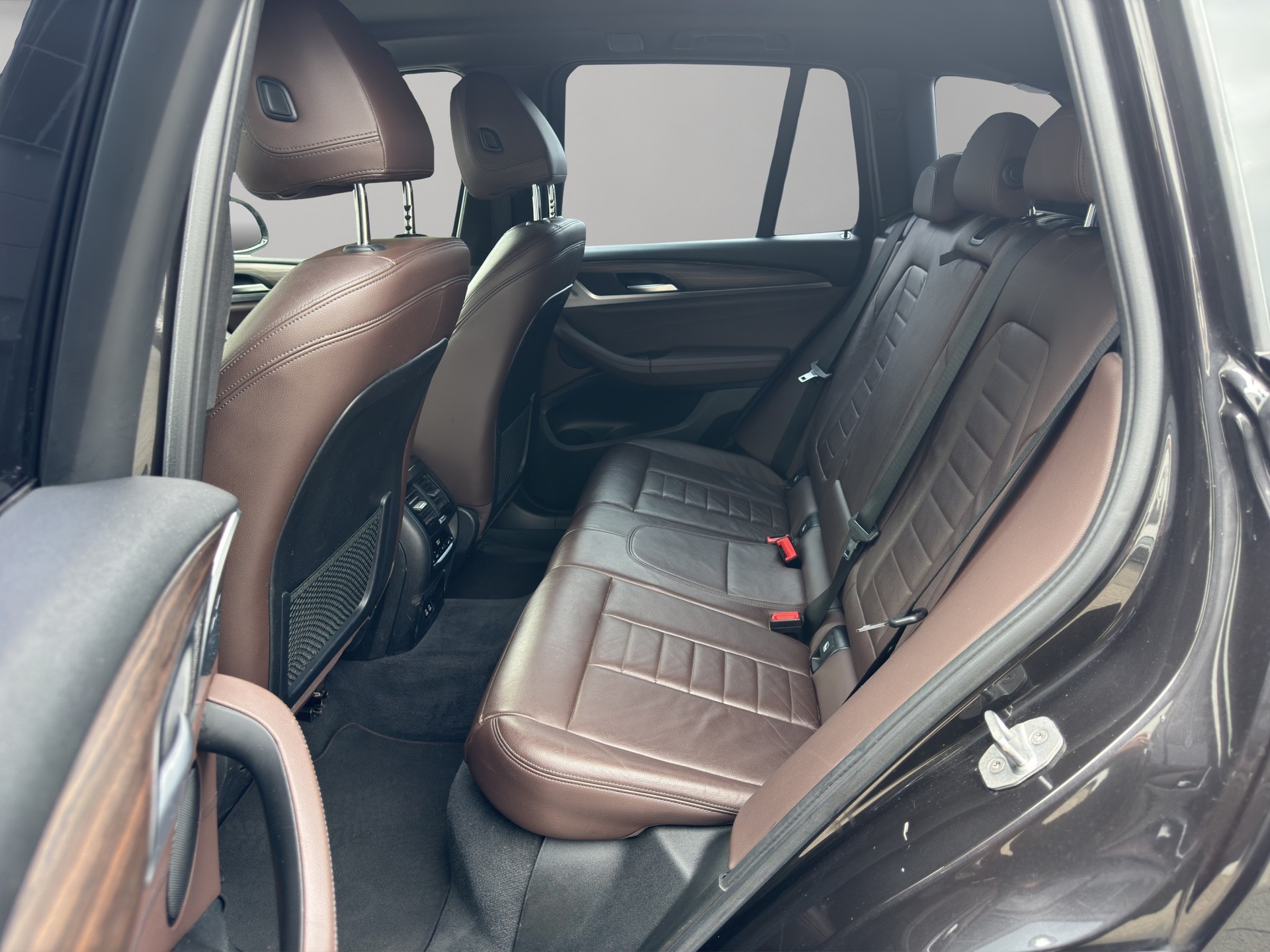 BMW X3 xDrive 20d M Sport Steptronic-image-15