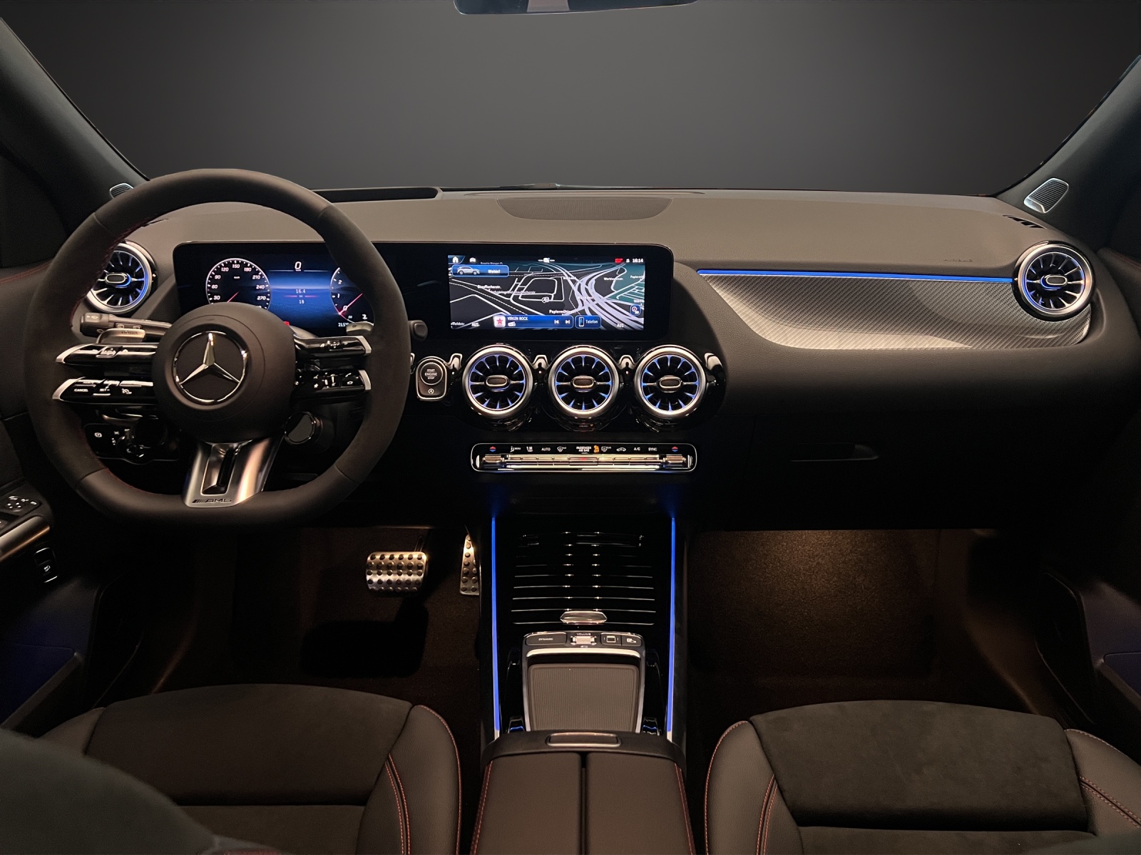 MERCEDES-BENZ GLA AMG 45 S 4M+8G-DCT-image-9