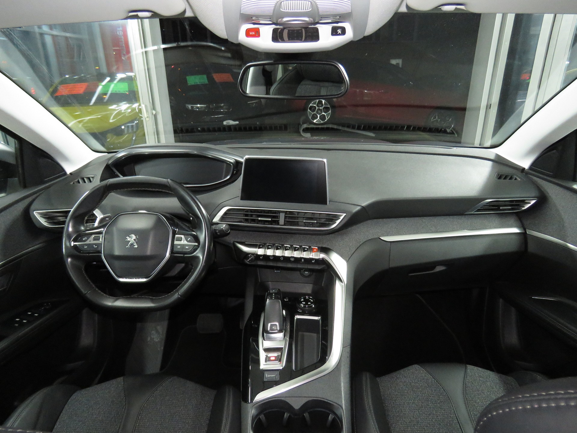 PEUGEOT 5008 1.6 BlueHDi Allure ETA (7-Plätzer, Automat)-image-15