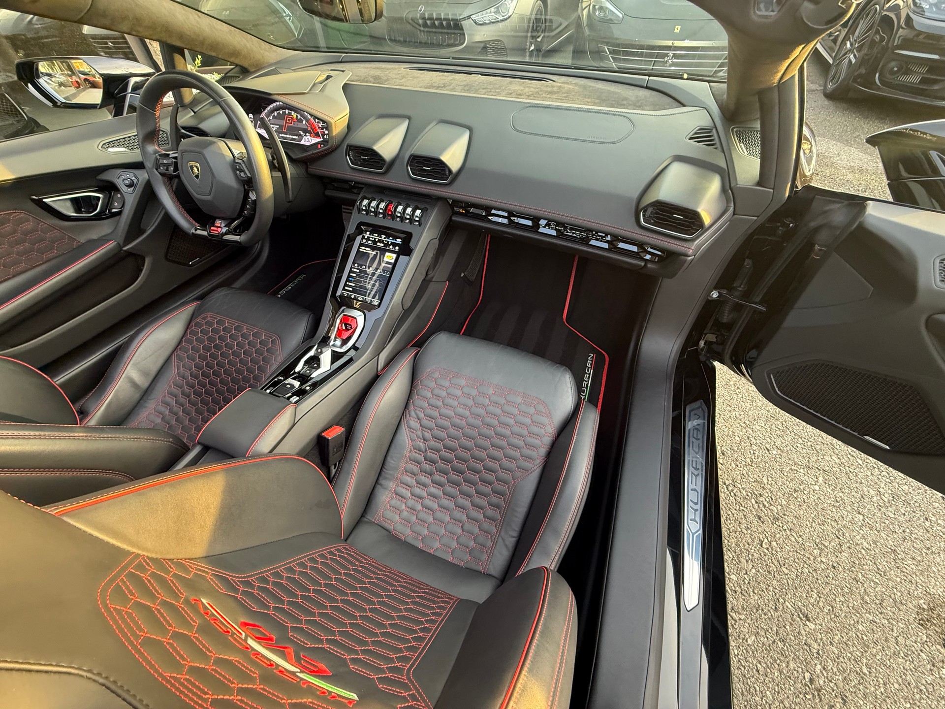 LAMBORGHINI Huracan EVO Spyder DCT-image-13