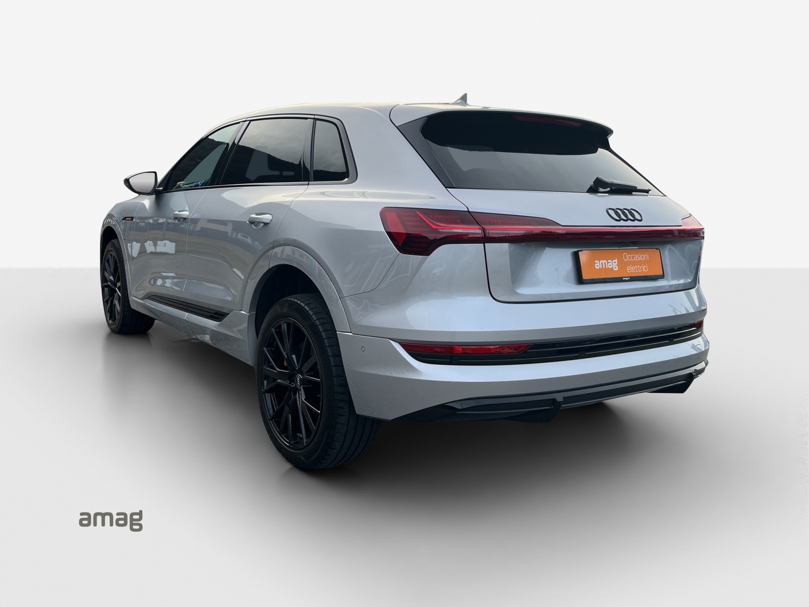AUDI e-tron 50 S Line Attraction quattro-image-3