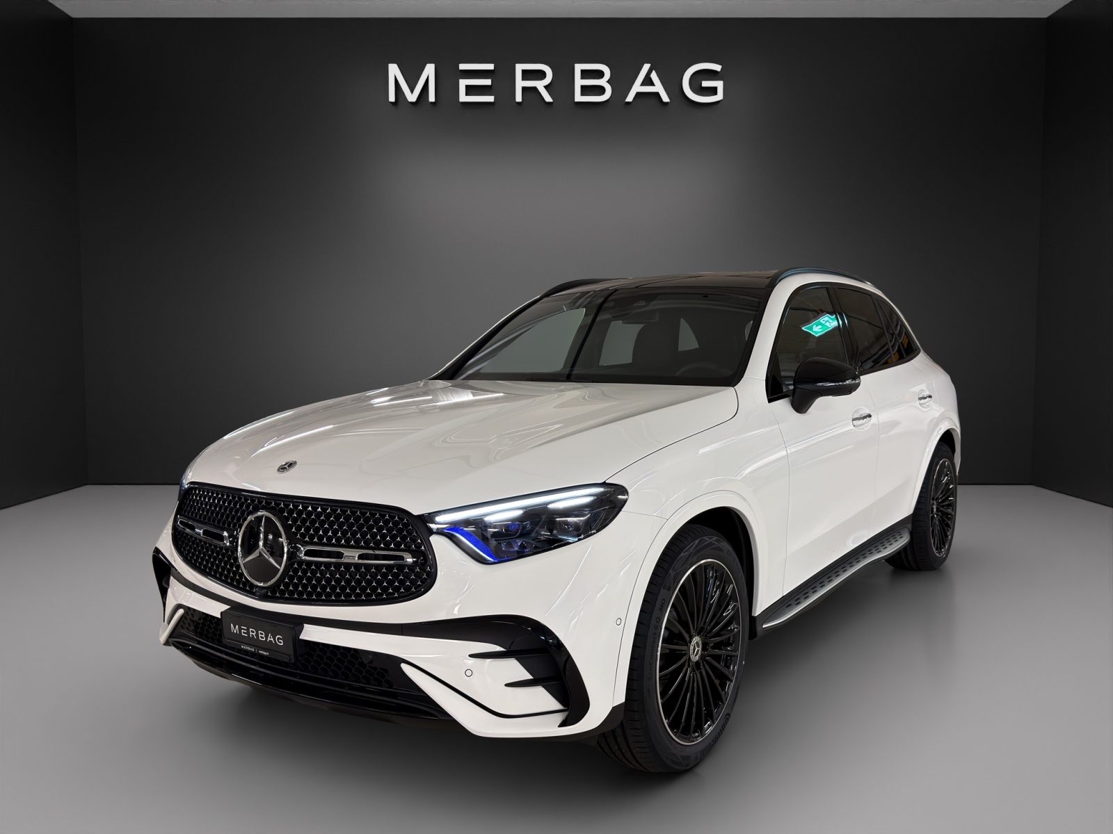 MERCEDES-BENZ GLC 300 4Matic 9G-Tronic-image-2