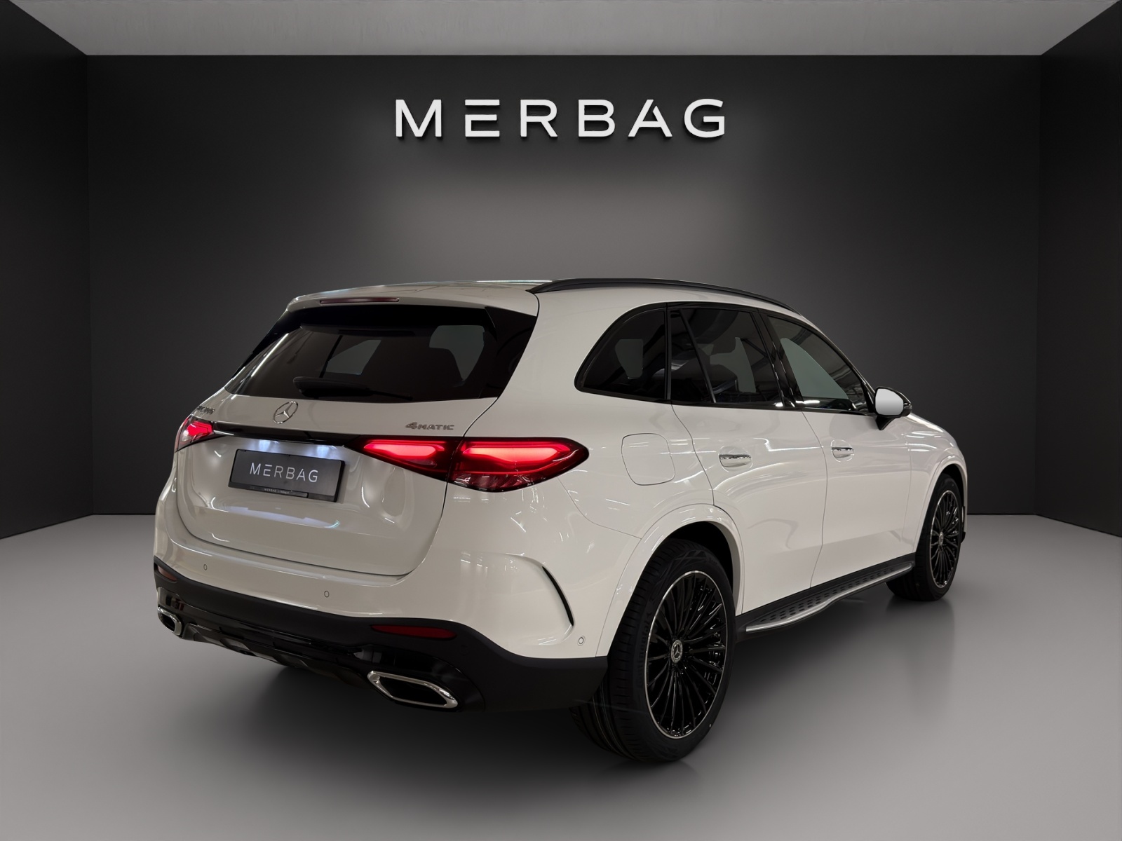 MERCEDES-BENZ GLC 300 4Matic 9G-Tronic-image-6